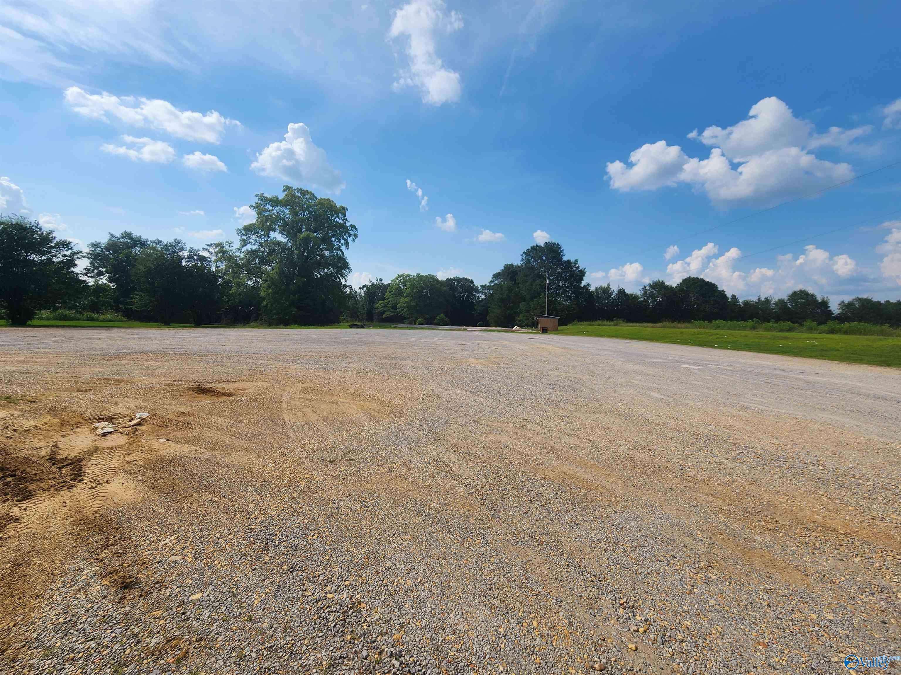 Hamilton, AL 35570,1056 County Highway 35