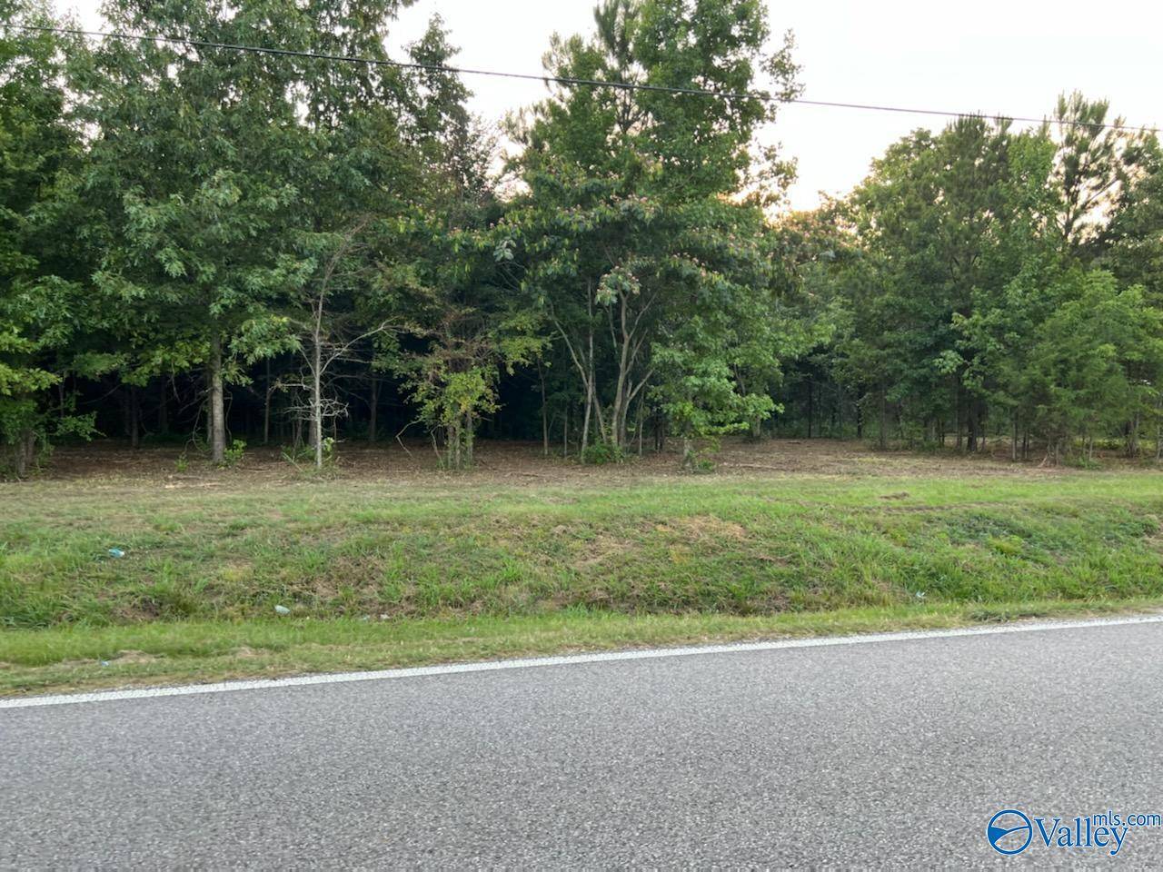 Trinity, AL 35673,6.21 acres South Greenway Drive