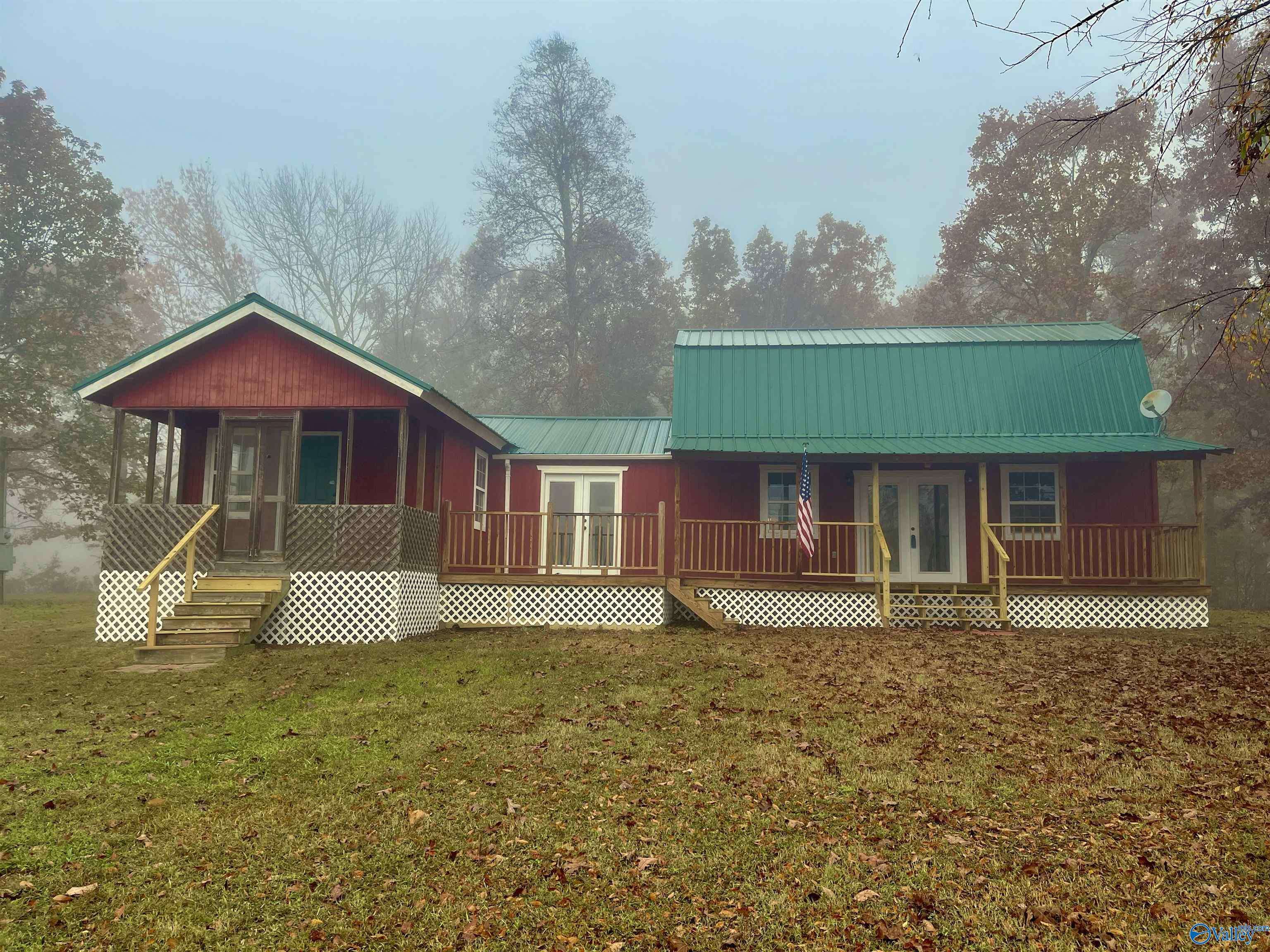 Cedar Bluff, AL 35959,90 County Road 993