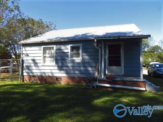 Scottsboro, AL 35768,515 West Street