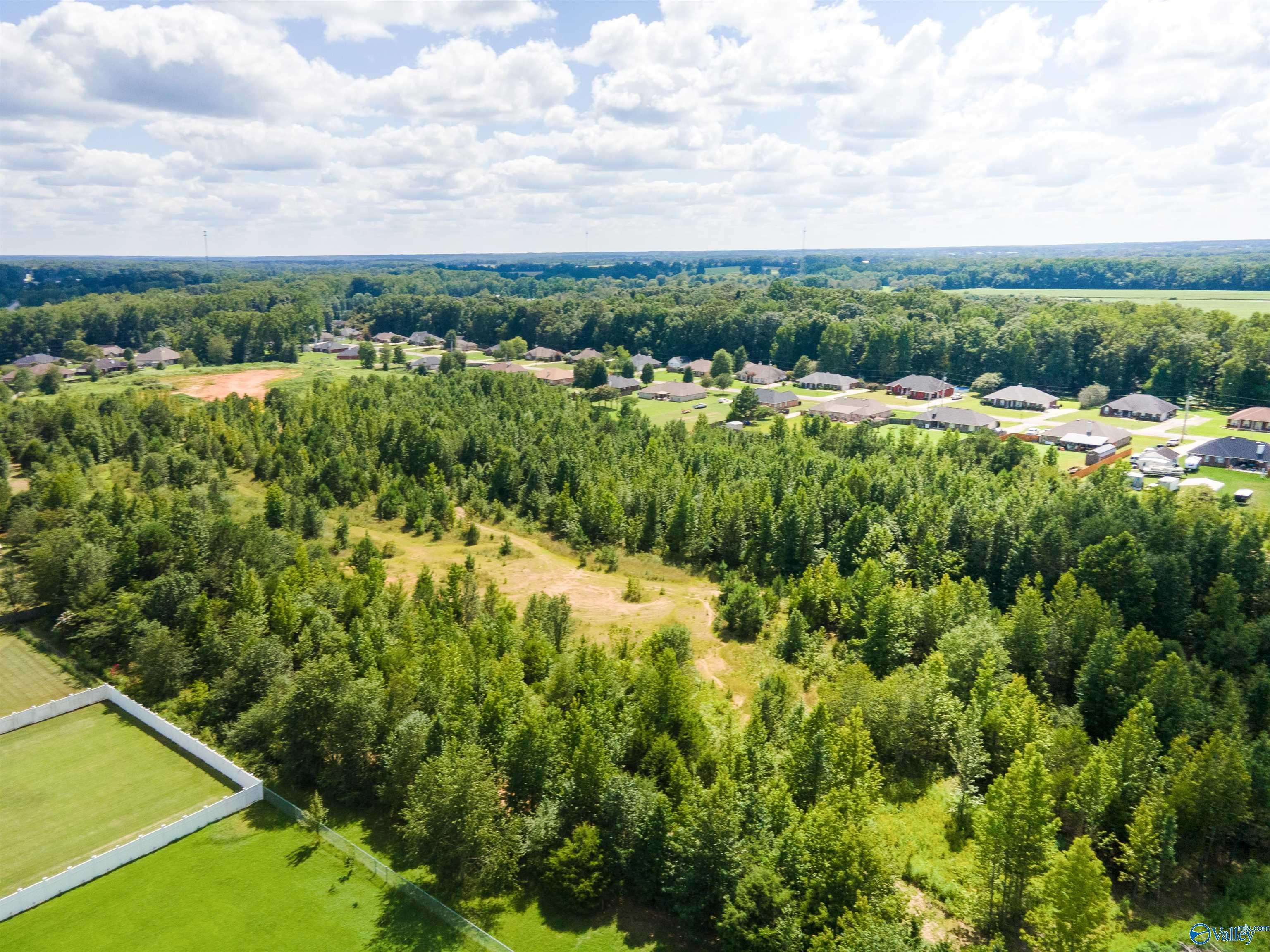 Ardmore, AL 35739,12.88 Acres Edgebrook Drive