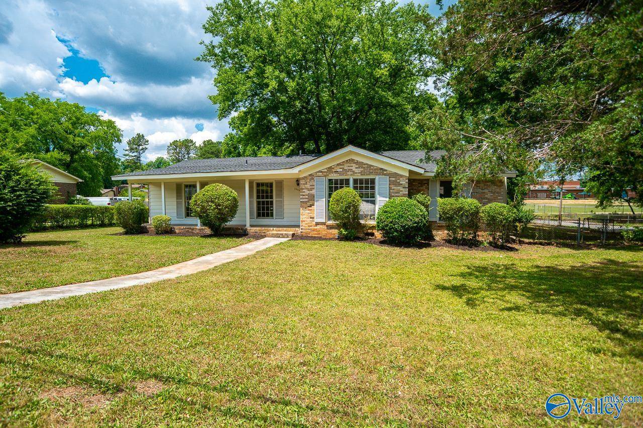 Huntsville, AL 35810,3200 Greenhill Drive NW