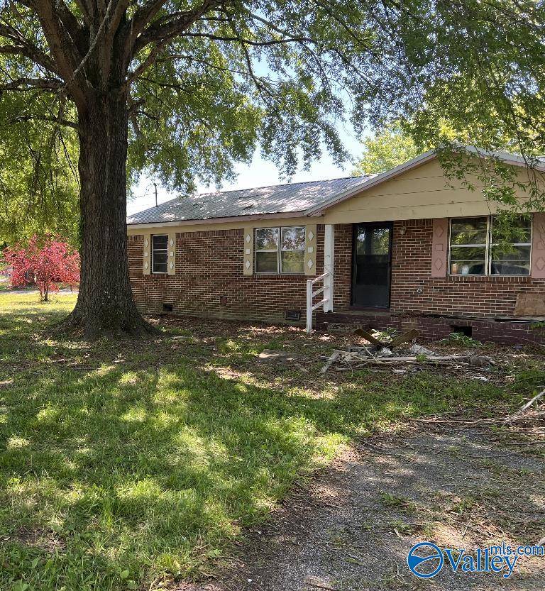 Woodville, AL 35776,142 Short Street
