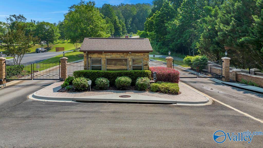 Scottsboro, AL 35769,2149 Lookout Mountain Drive