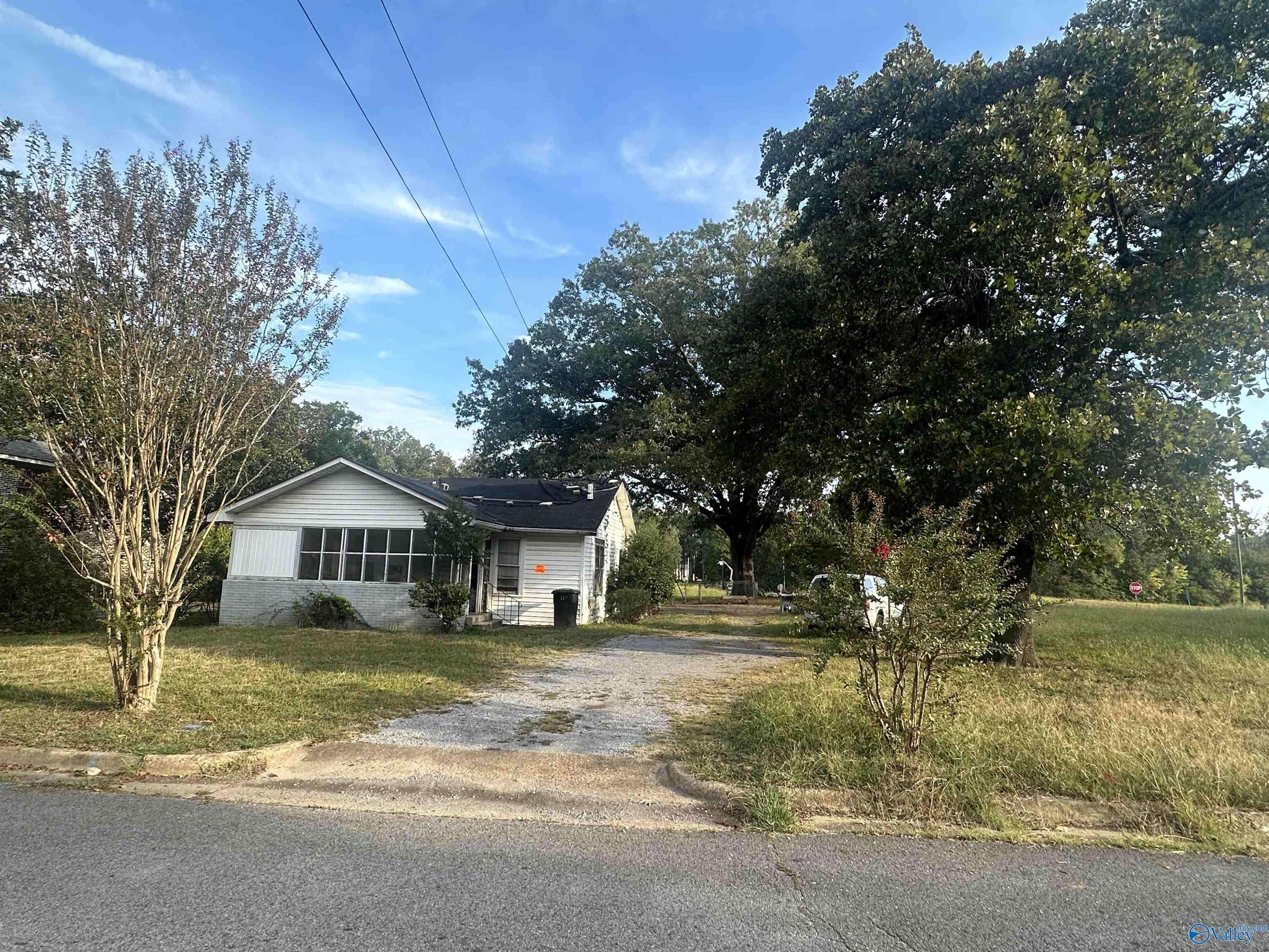 Gadsden, AL 35901,416 Princeton Avenue