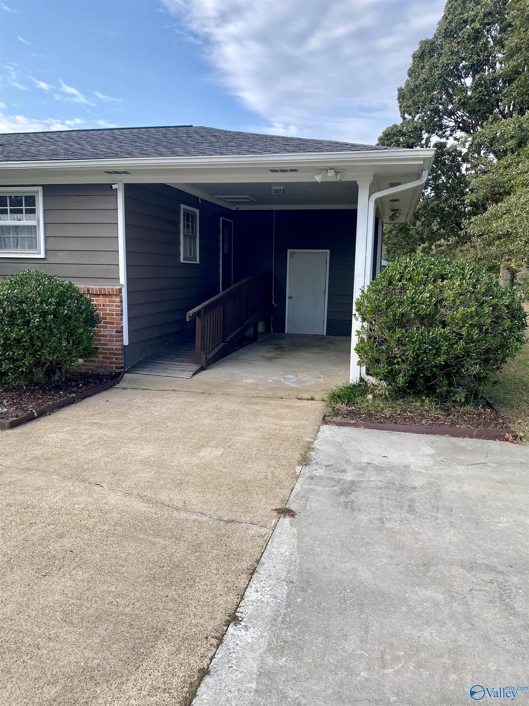 Decatur, AL 35601,402 William Street SW