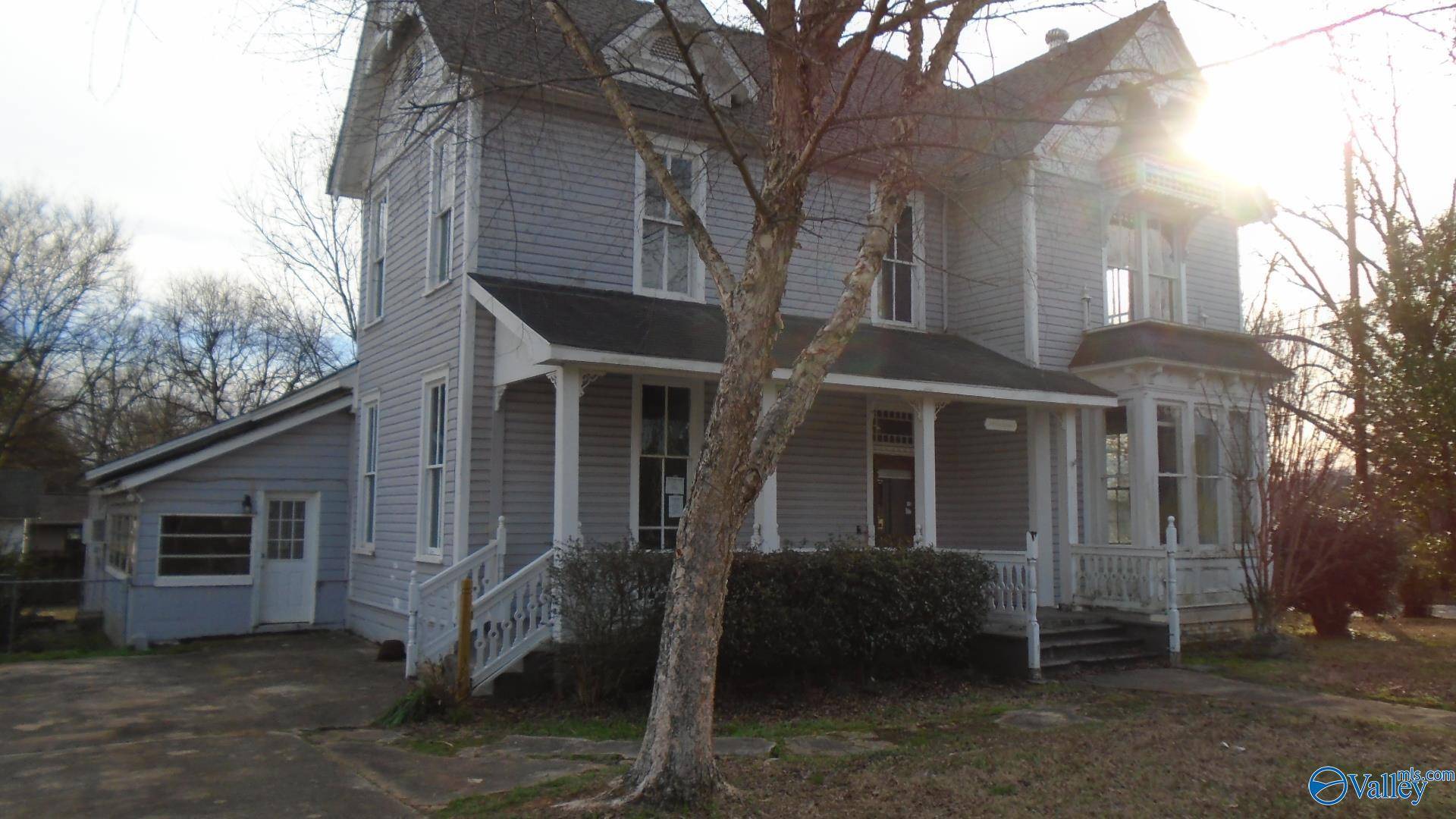 Oxford, AL 36203,200 E 2nd Street