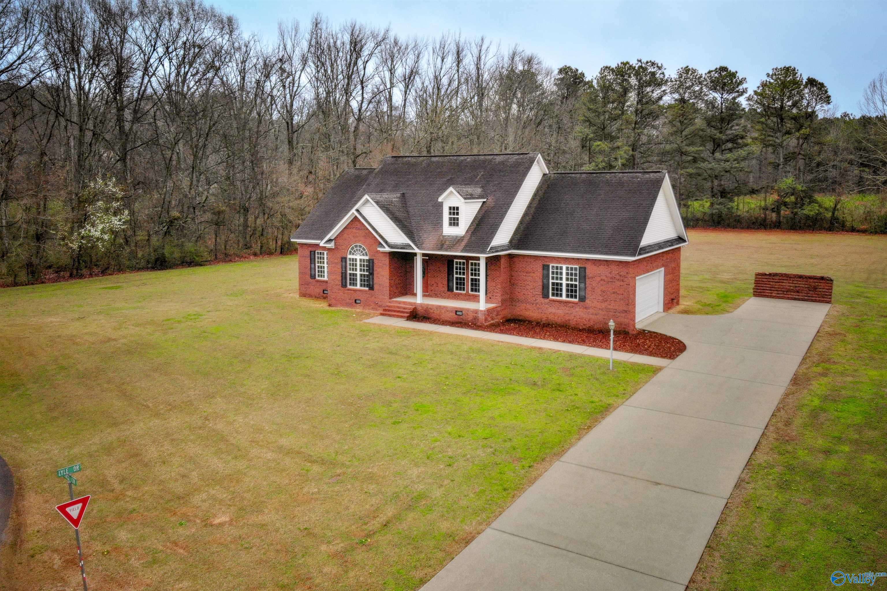 Decatur, AL 35603,10 Price Circle