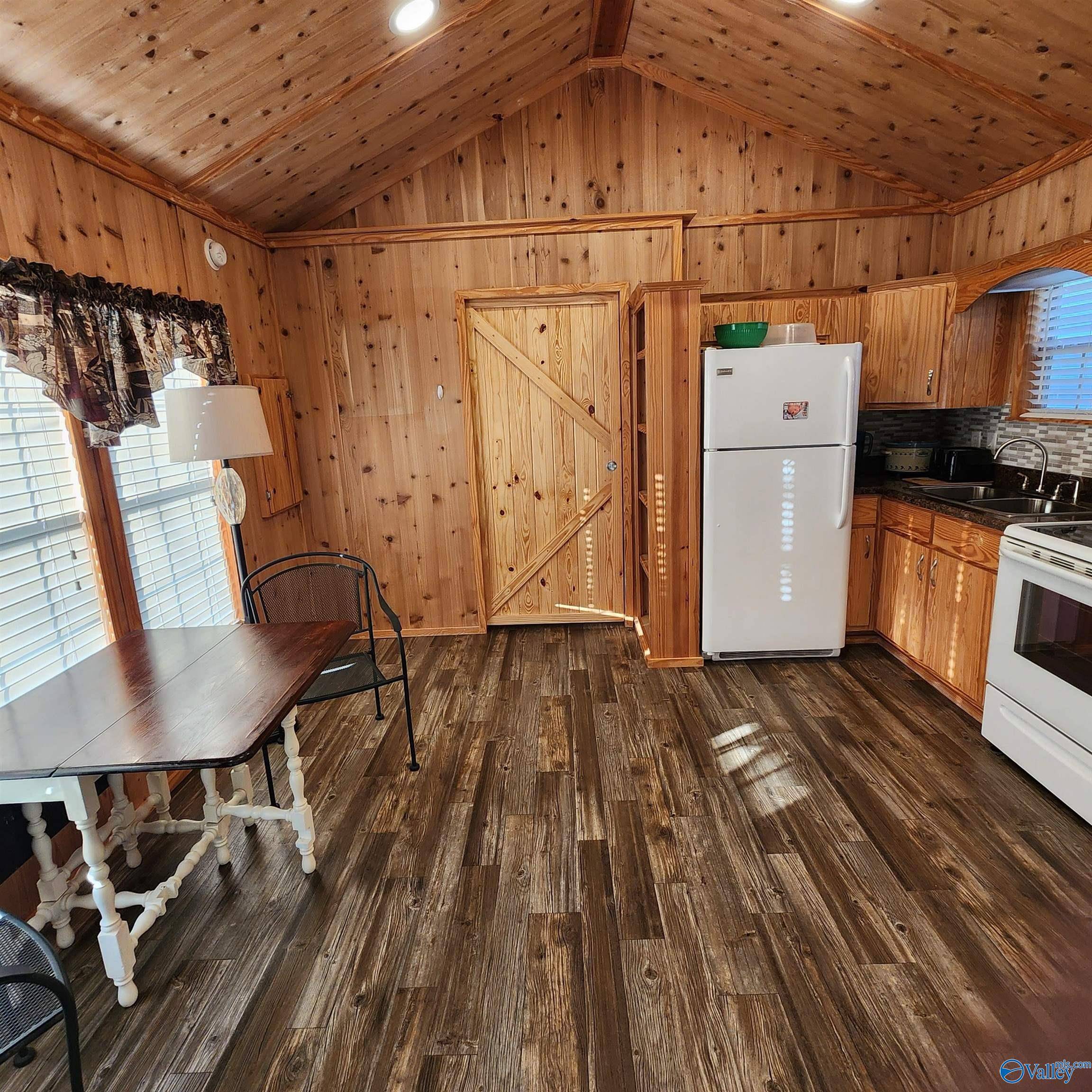 Hokes Bluff, AL 35903,3605 Marguerite Street