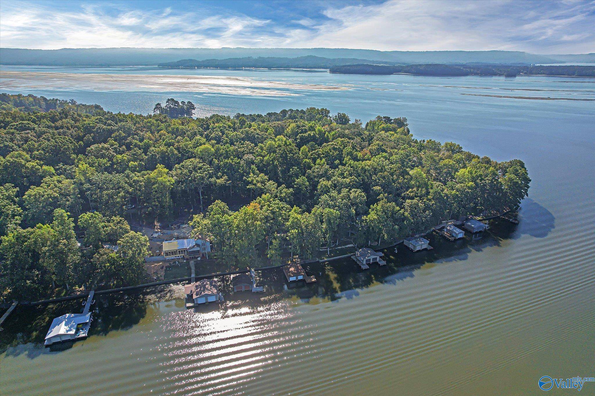 Scottsboro, AL 35769,716 Skyline Shores Drive