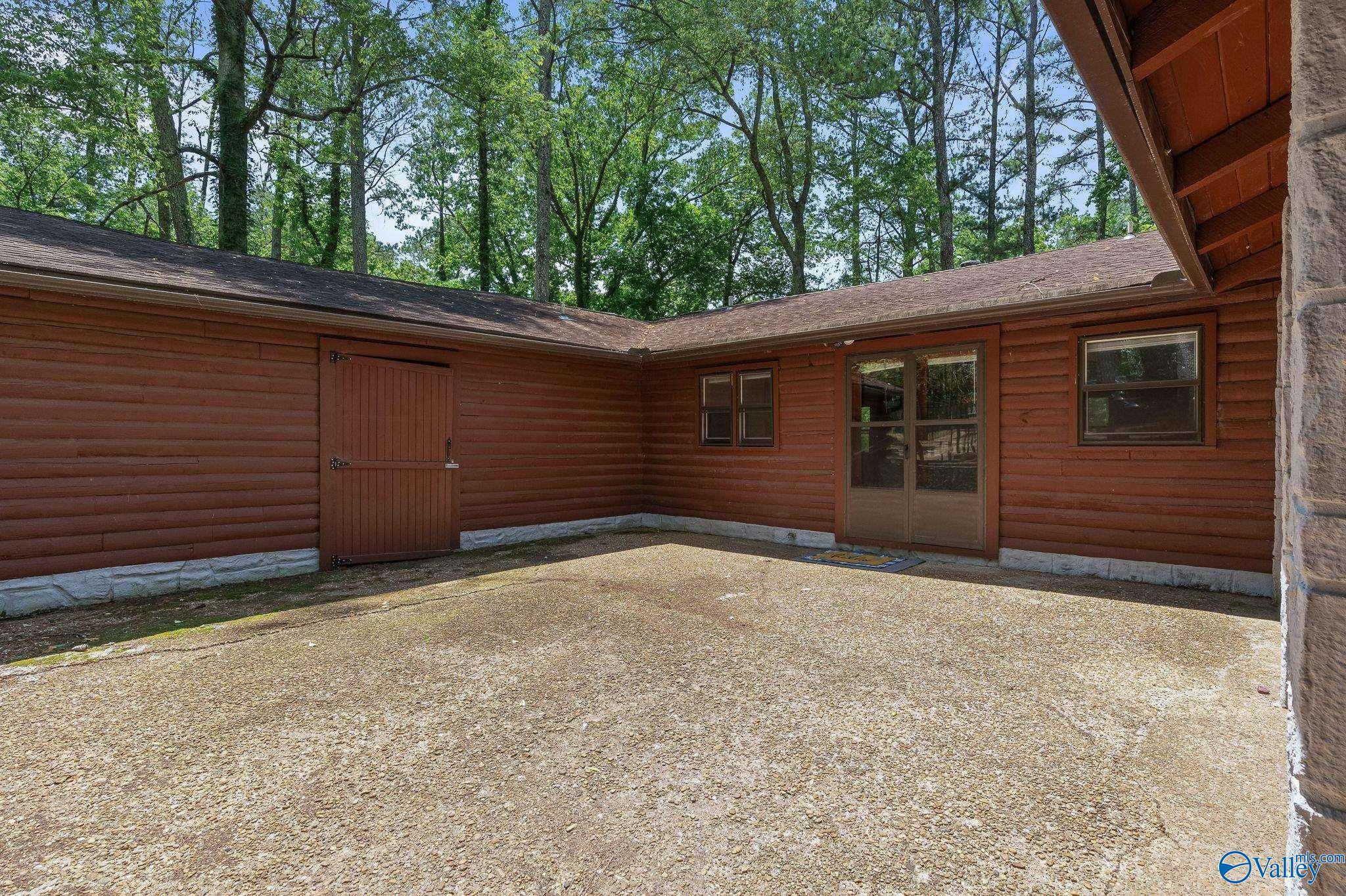 Madison, AL 35757,187 Western Hills Drive