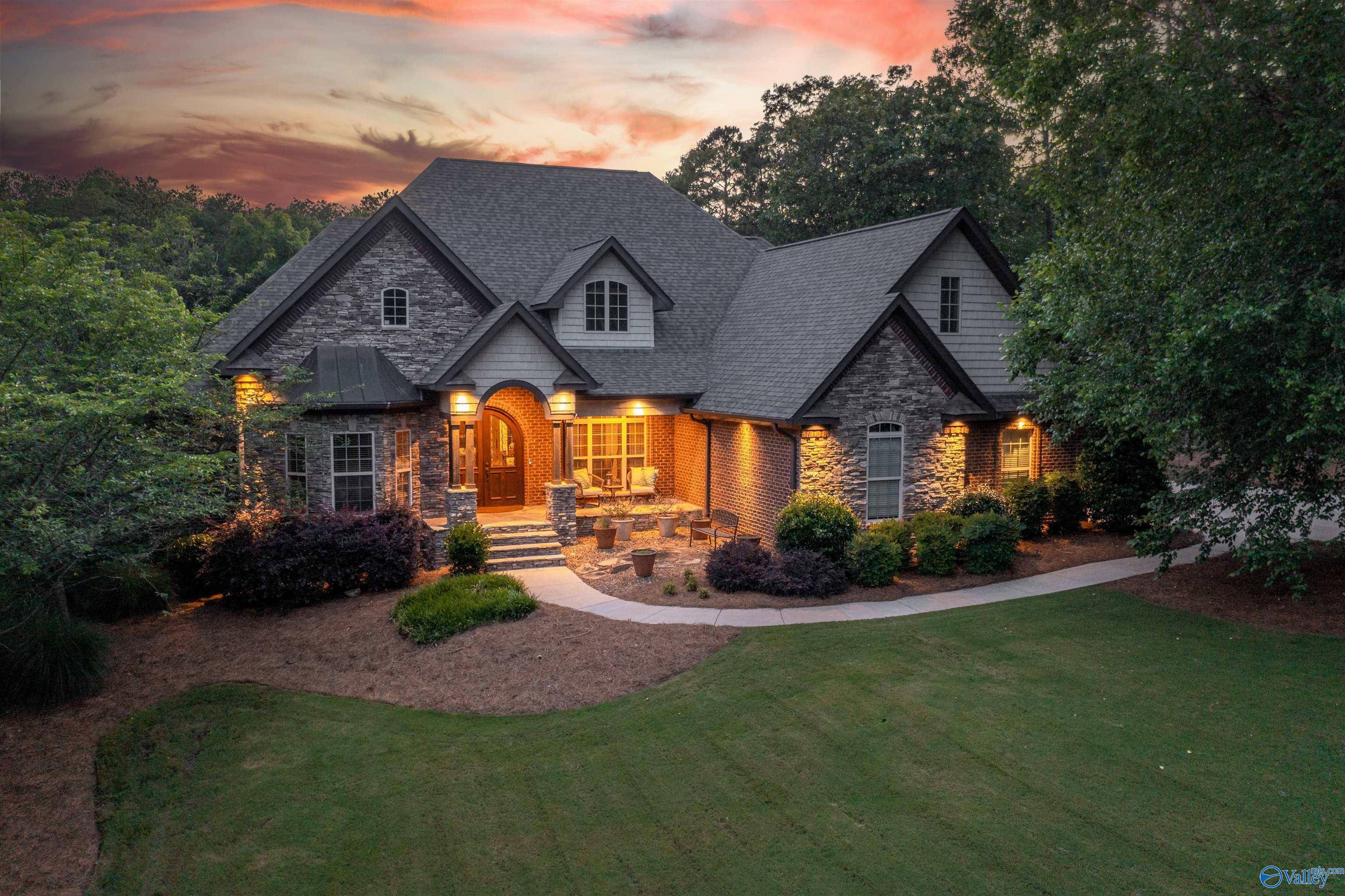 Glencoe, AL 35905,308 Oak Leaf Lane