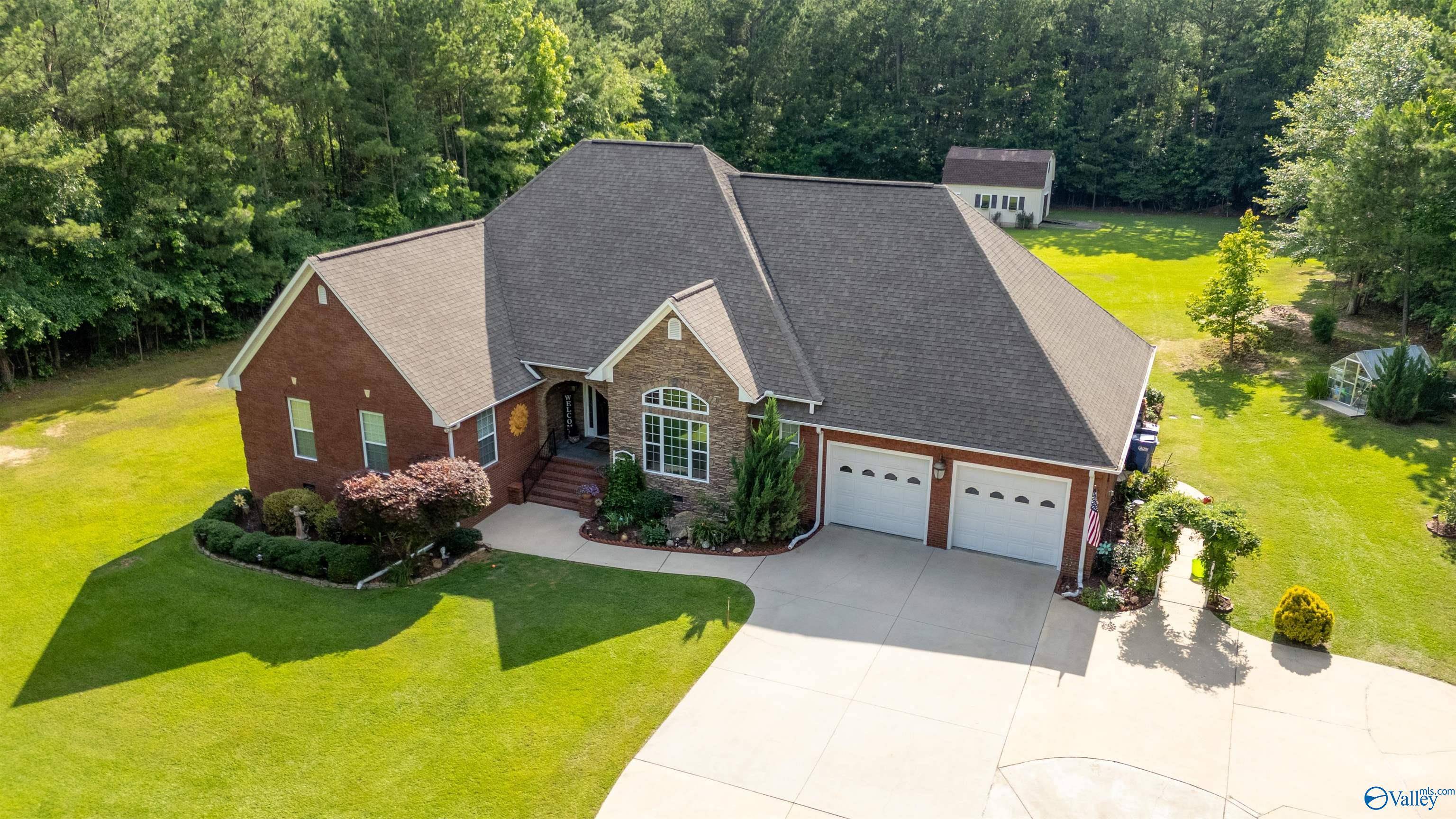 Gadsden, AL 35901,141 Mccarver Drive