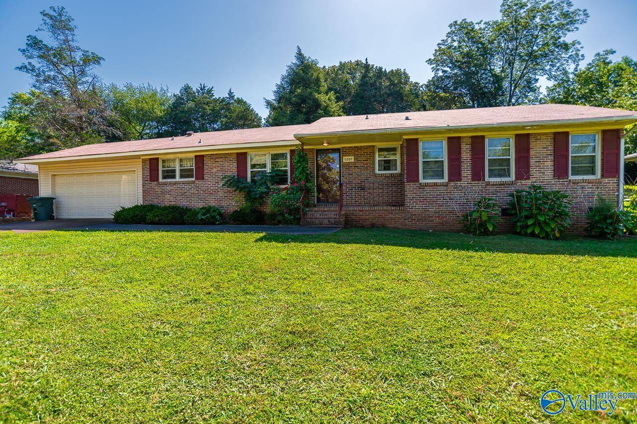 Huntsville, AL 35802,5207 Whitesburg Drive SE