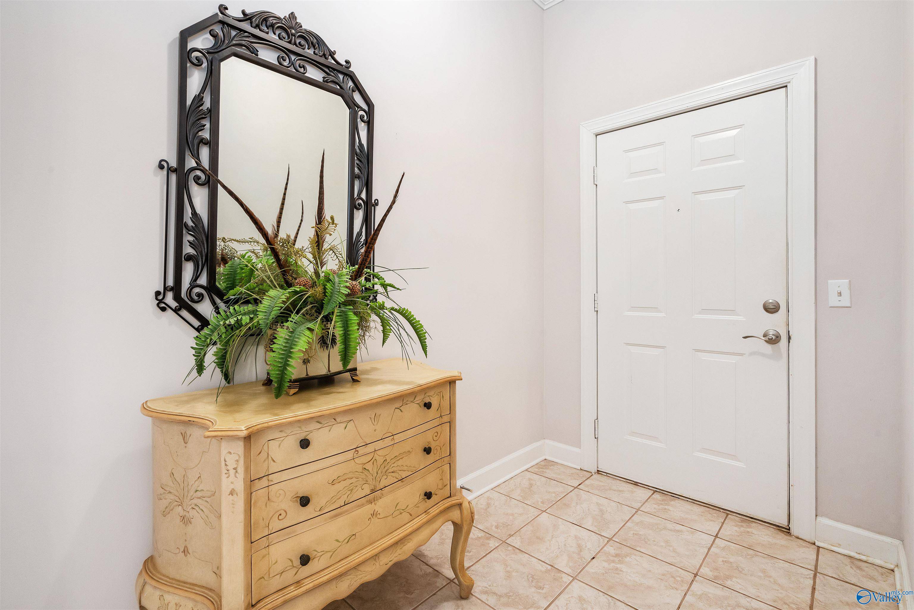 Athens, AL 35611,6122 Bay Village Drive #211