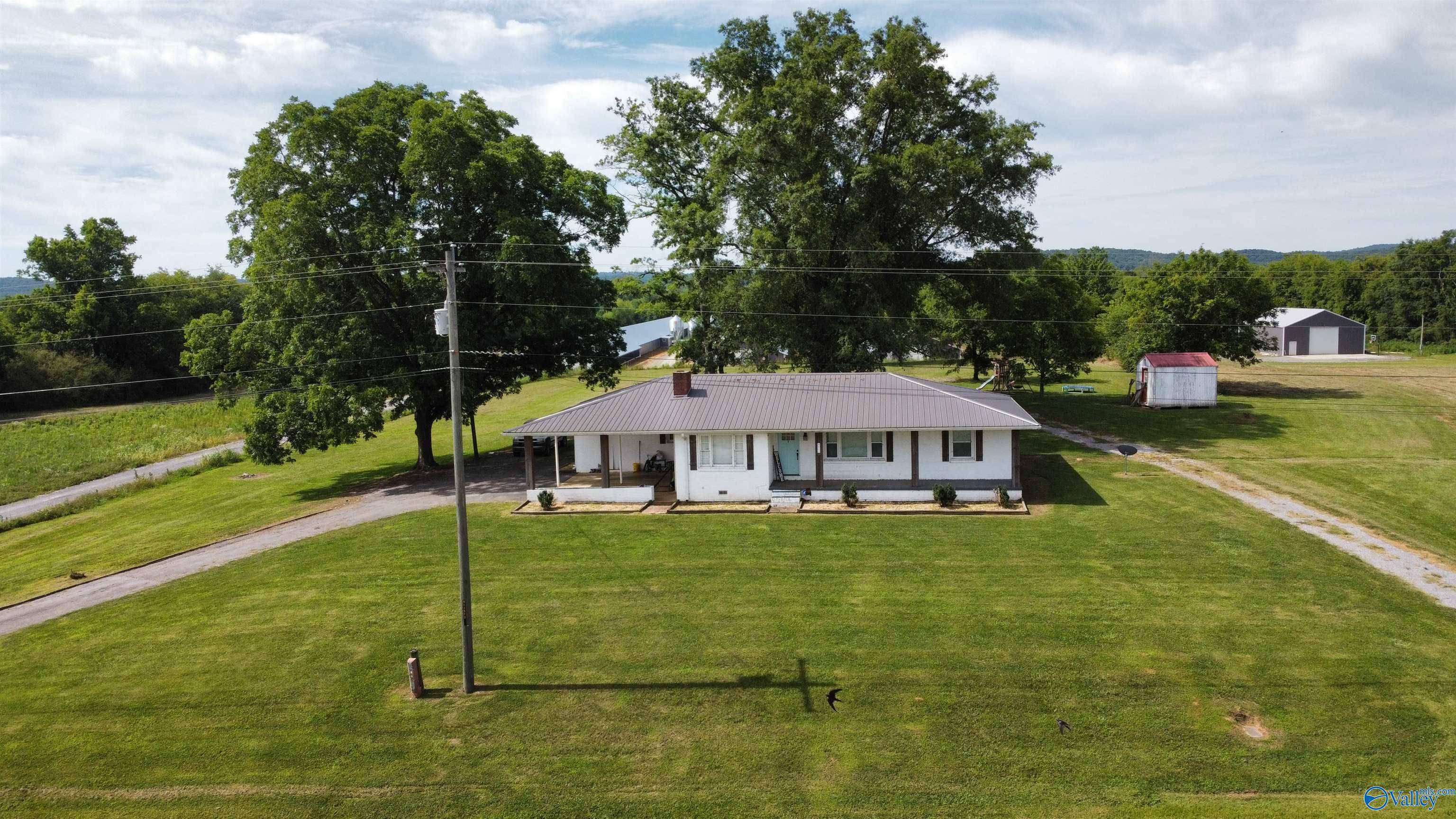 Danville, AL 35619,4864 Highway 55