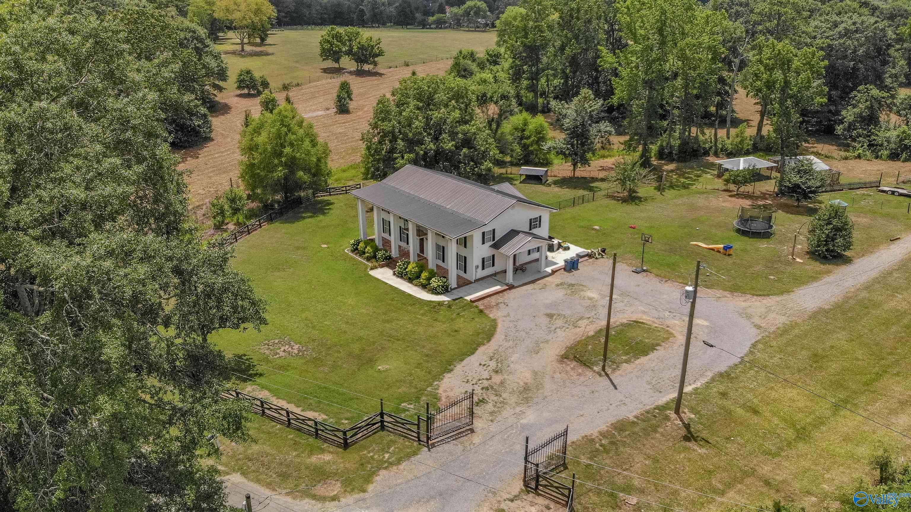 Albertville, AL 35950,249 Mcallister Lane