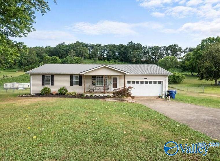 Hokes Bluff, AL 35903,4633 Pinehill Place