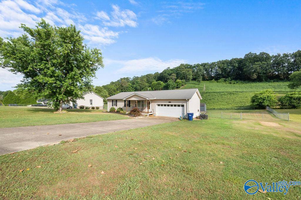 Hokes Bluff, AL 35903,4633 Pinehill Place