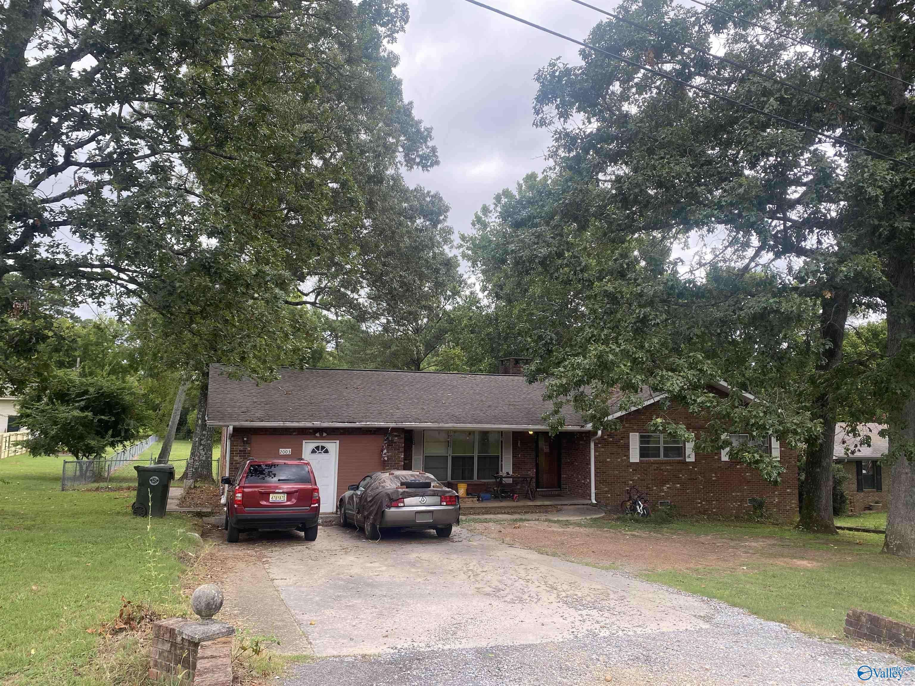 Scottsboro, AL 35769,2003 Pell Street