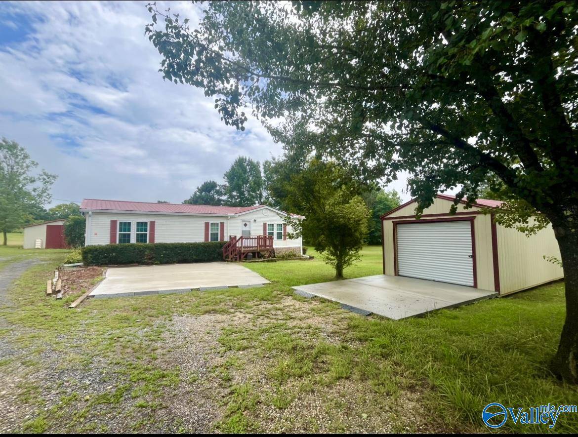 Cedar Bluff, AL 35959,335 County Road 682