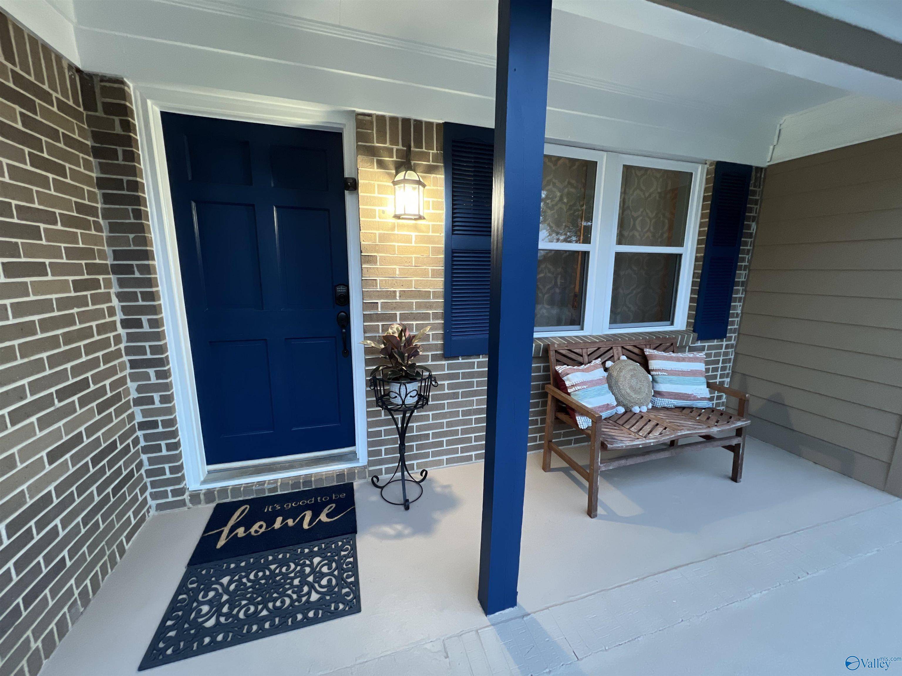 Hartselle, AL 35640,303 Sunset Street