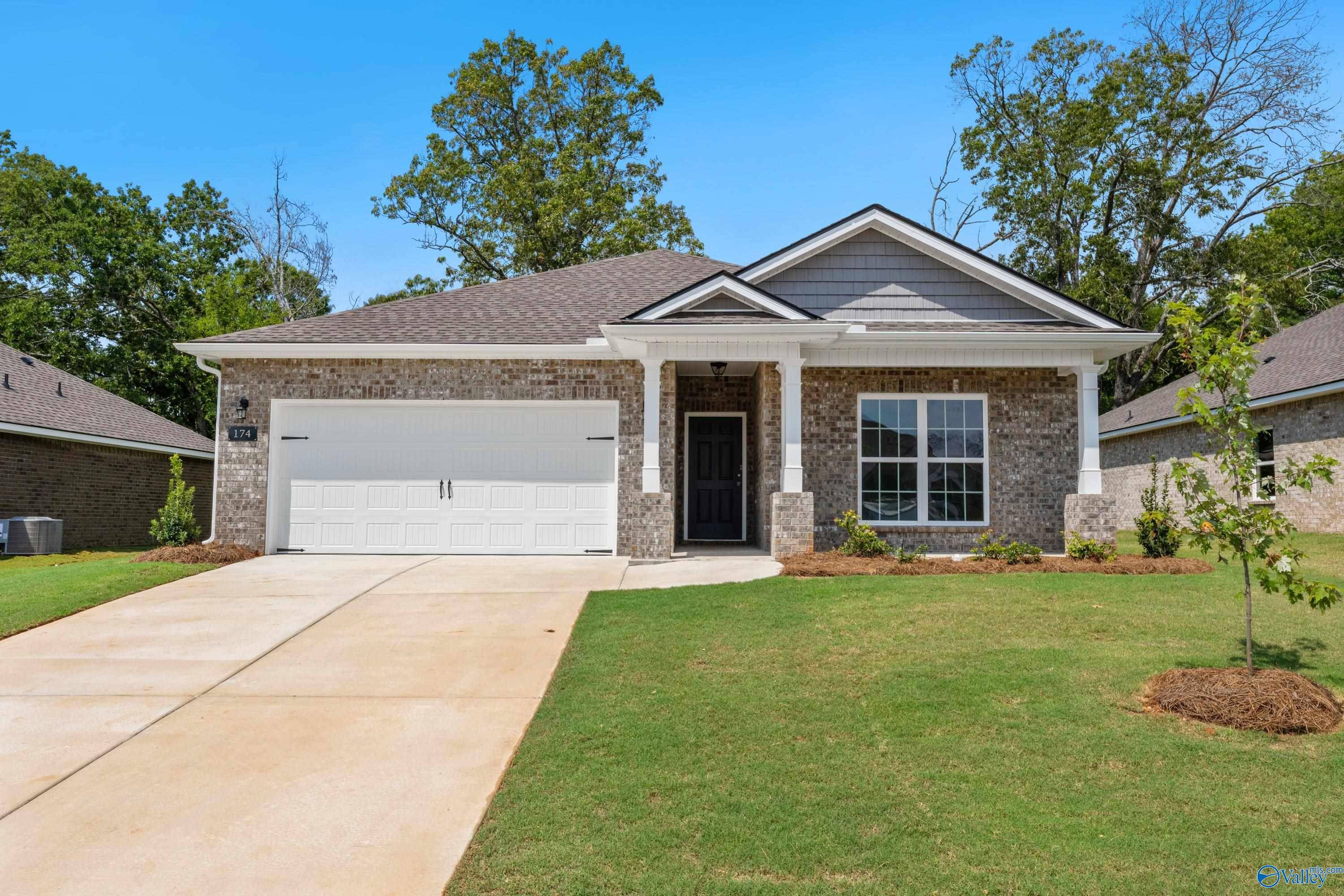 New Market, AL 35761,174 River Pointe Drive