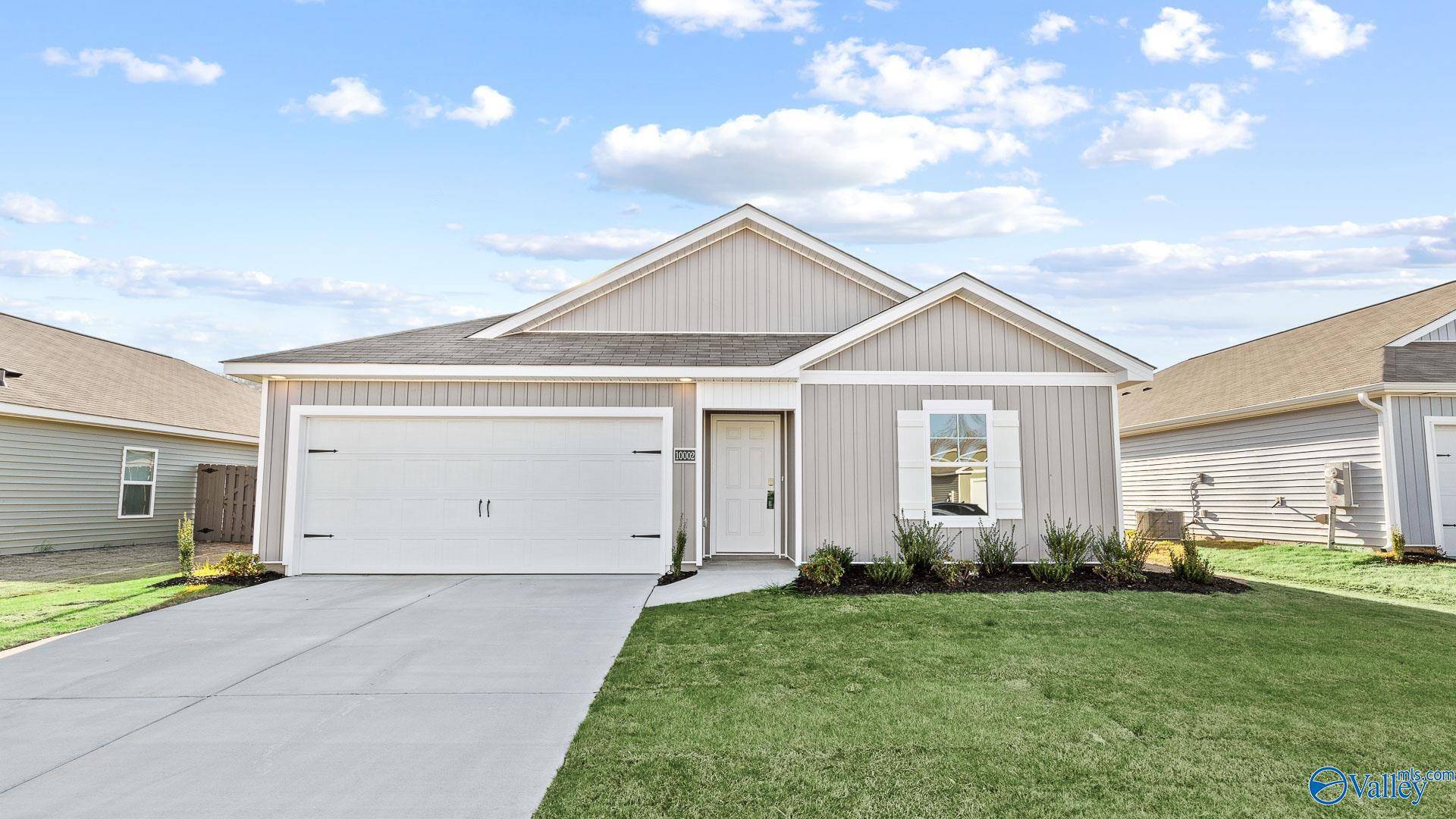 Owens Cross Roads, AL 35763,10002 Anders Way