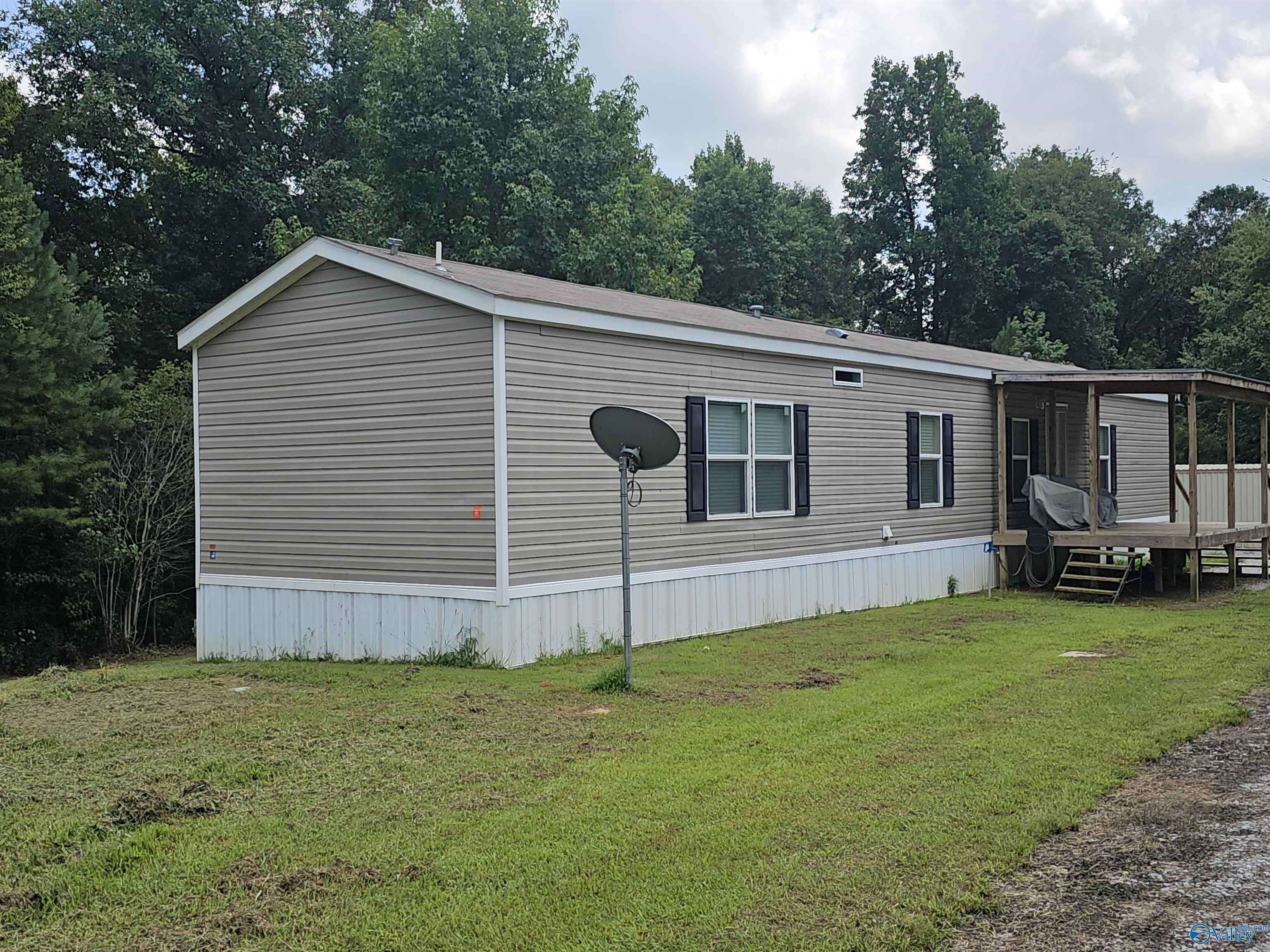 Falkville, AL 35622,725 Holmes Road