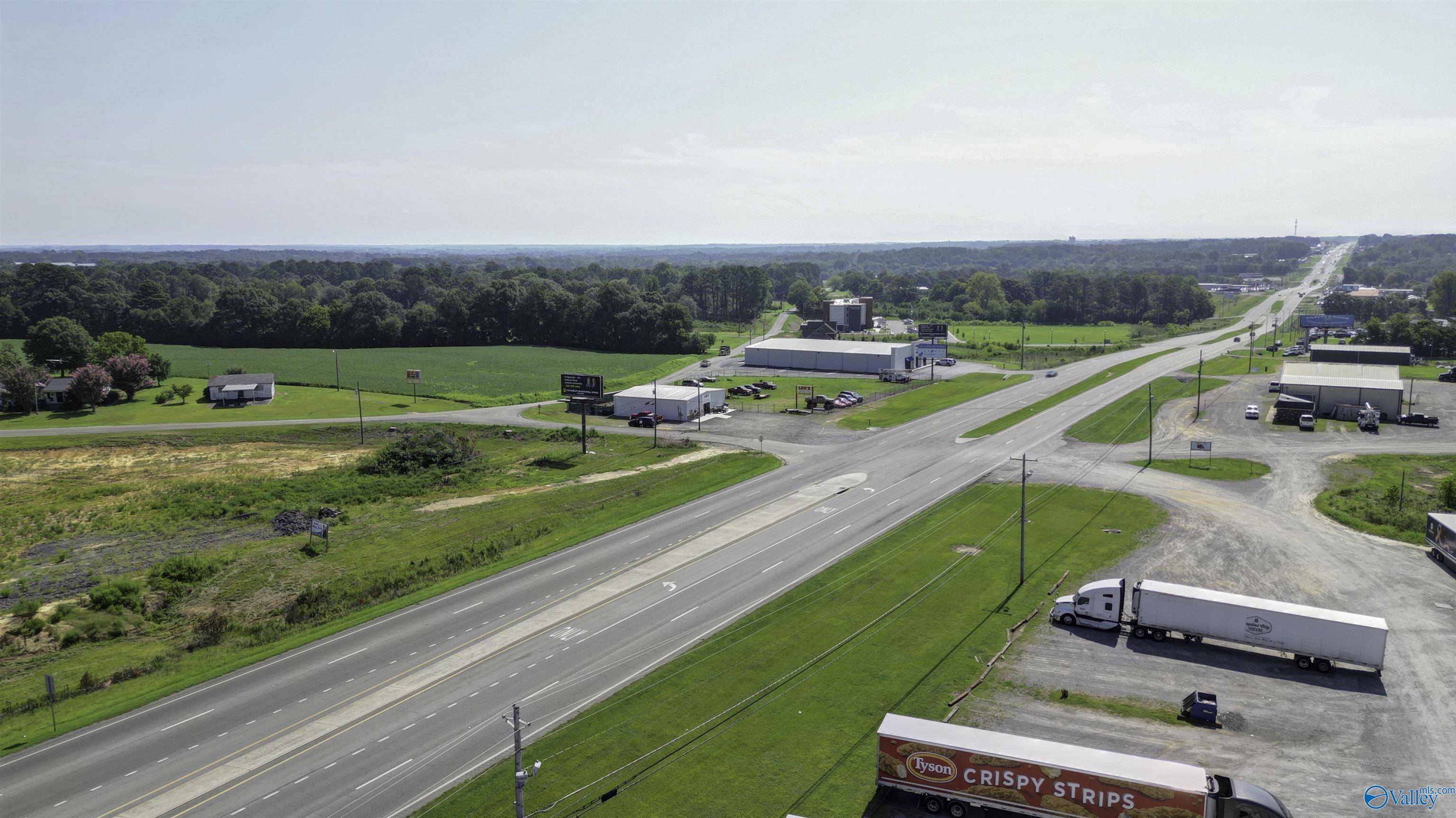 Albertville, AL 35951,10374 Highway 431