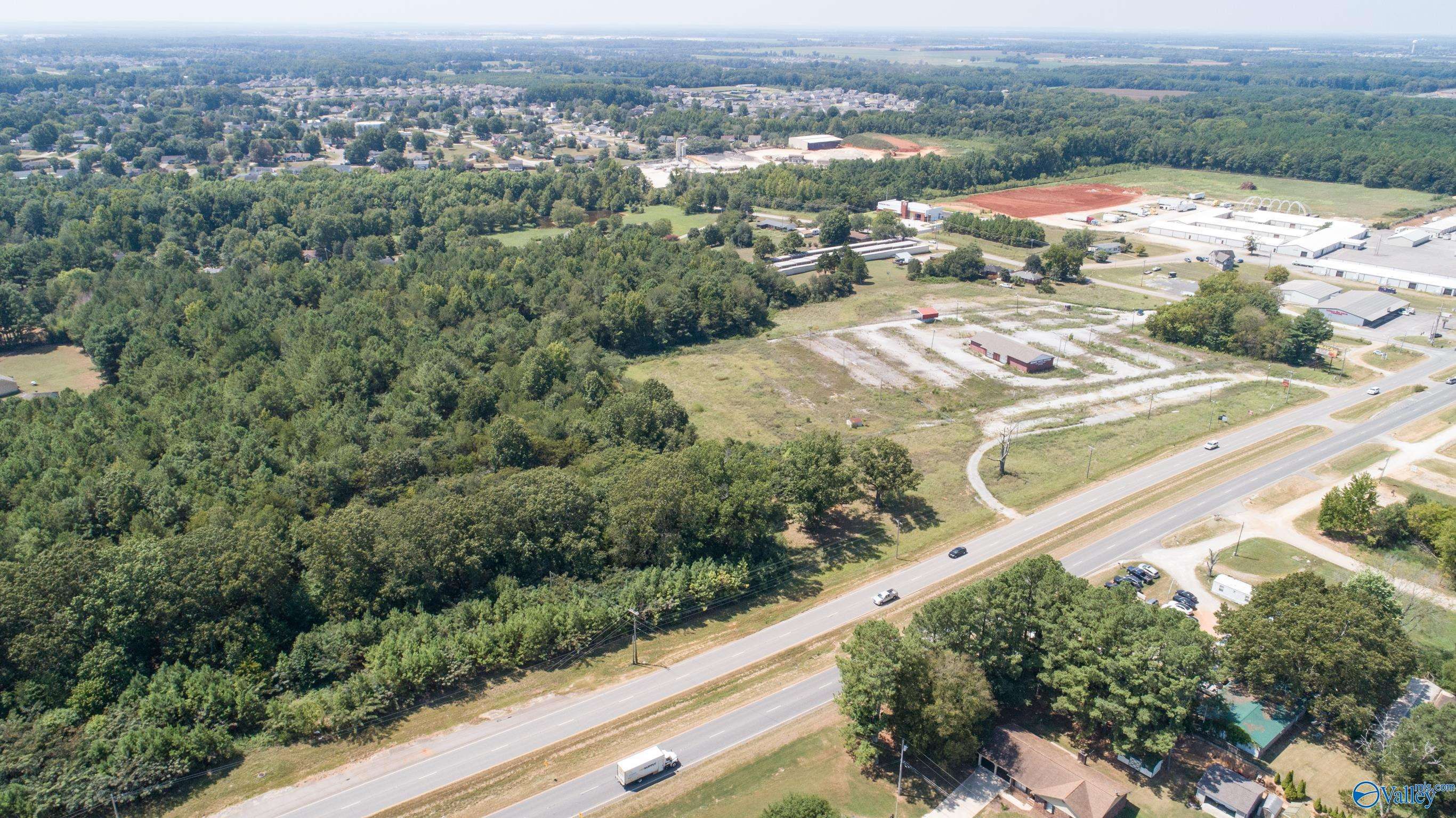 Huntsville, AL 35756,30234 Highway 72