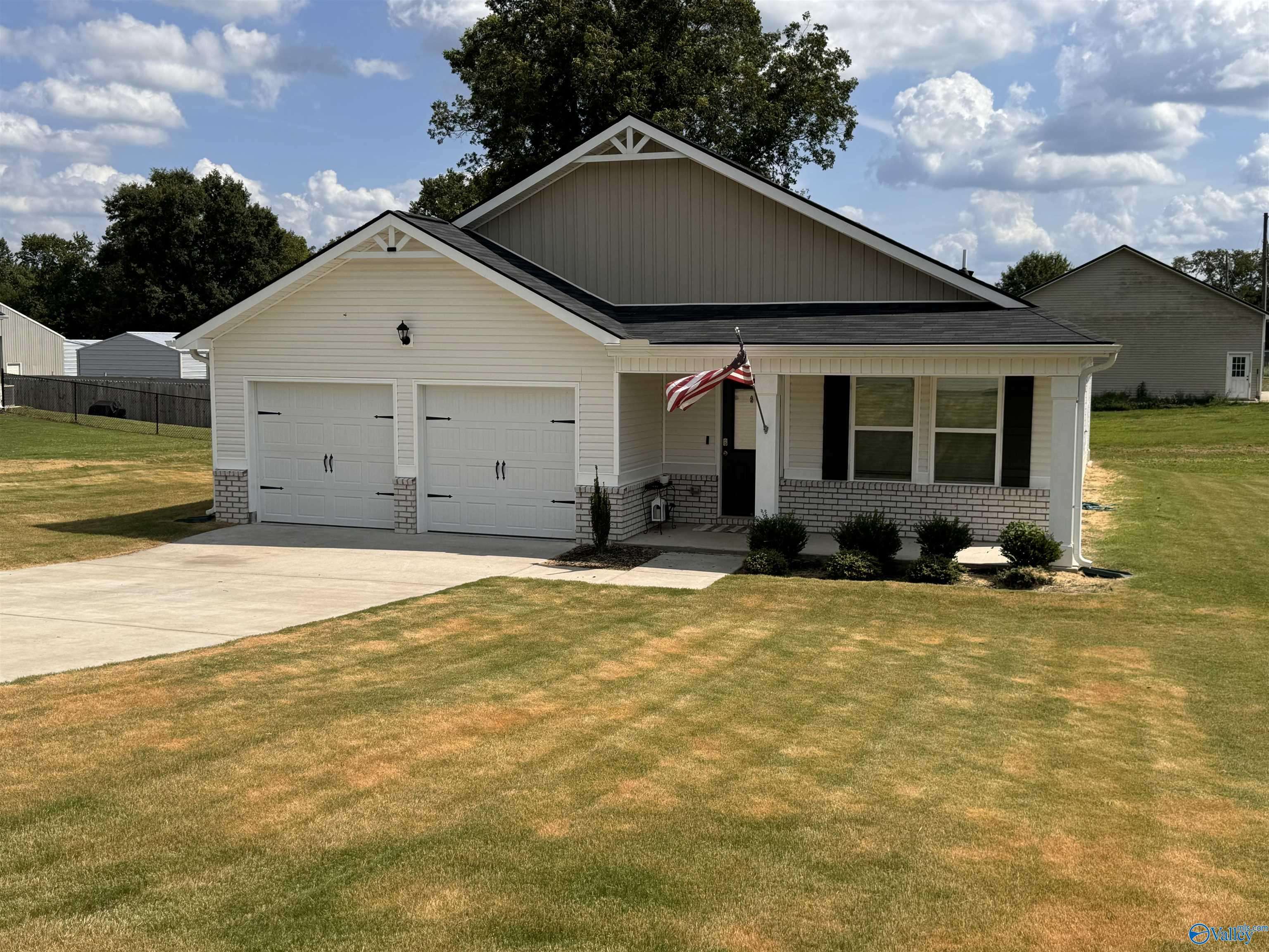 Arab, AL 35016,70 Leisure Lane