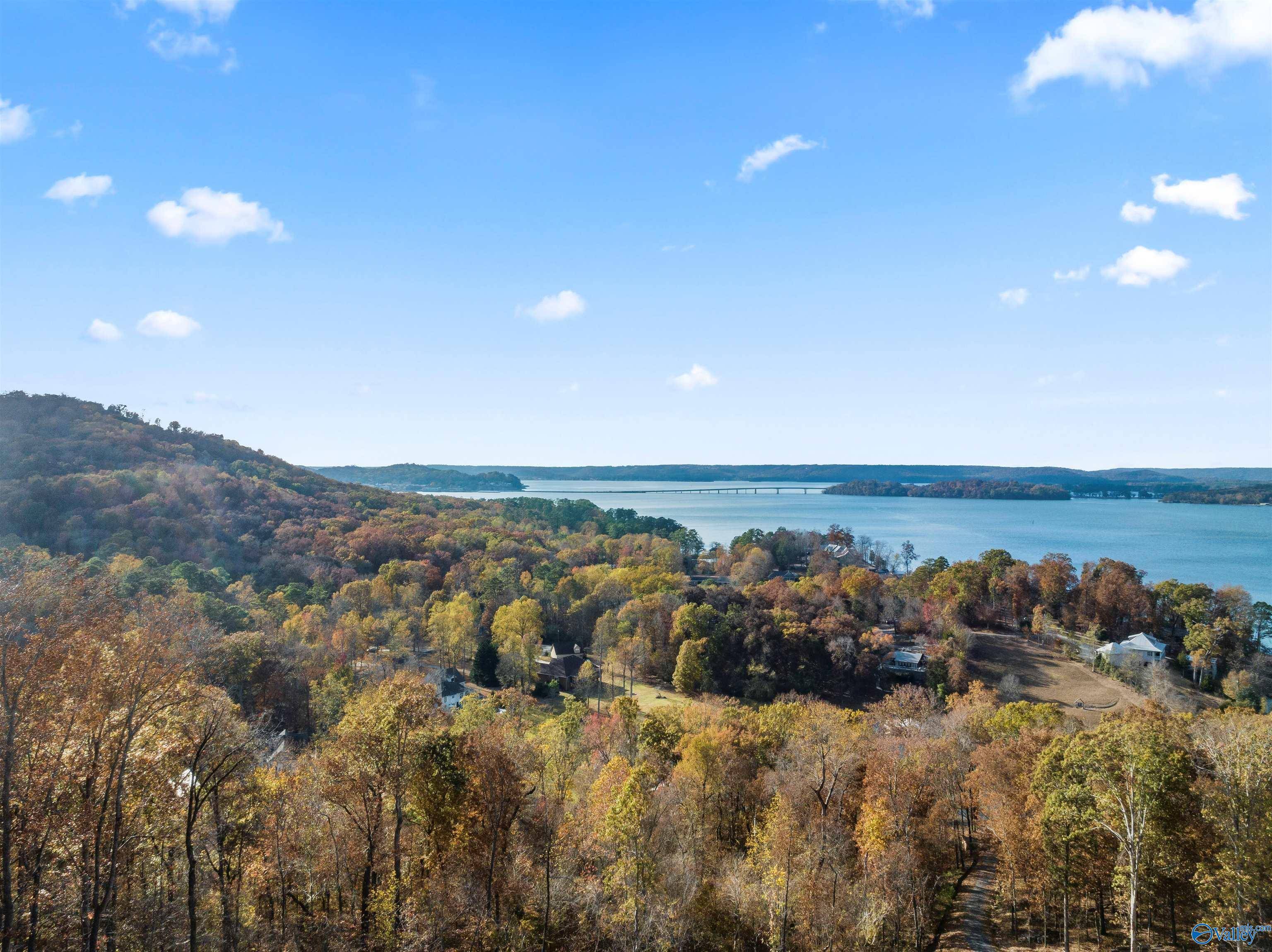 Guntersville, AL 35976,2916 Signal Point Road