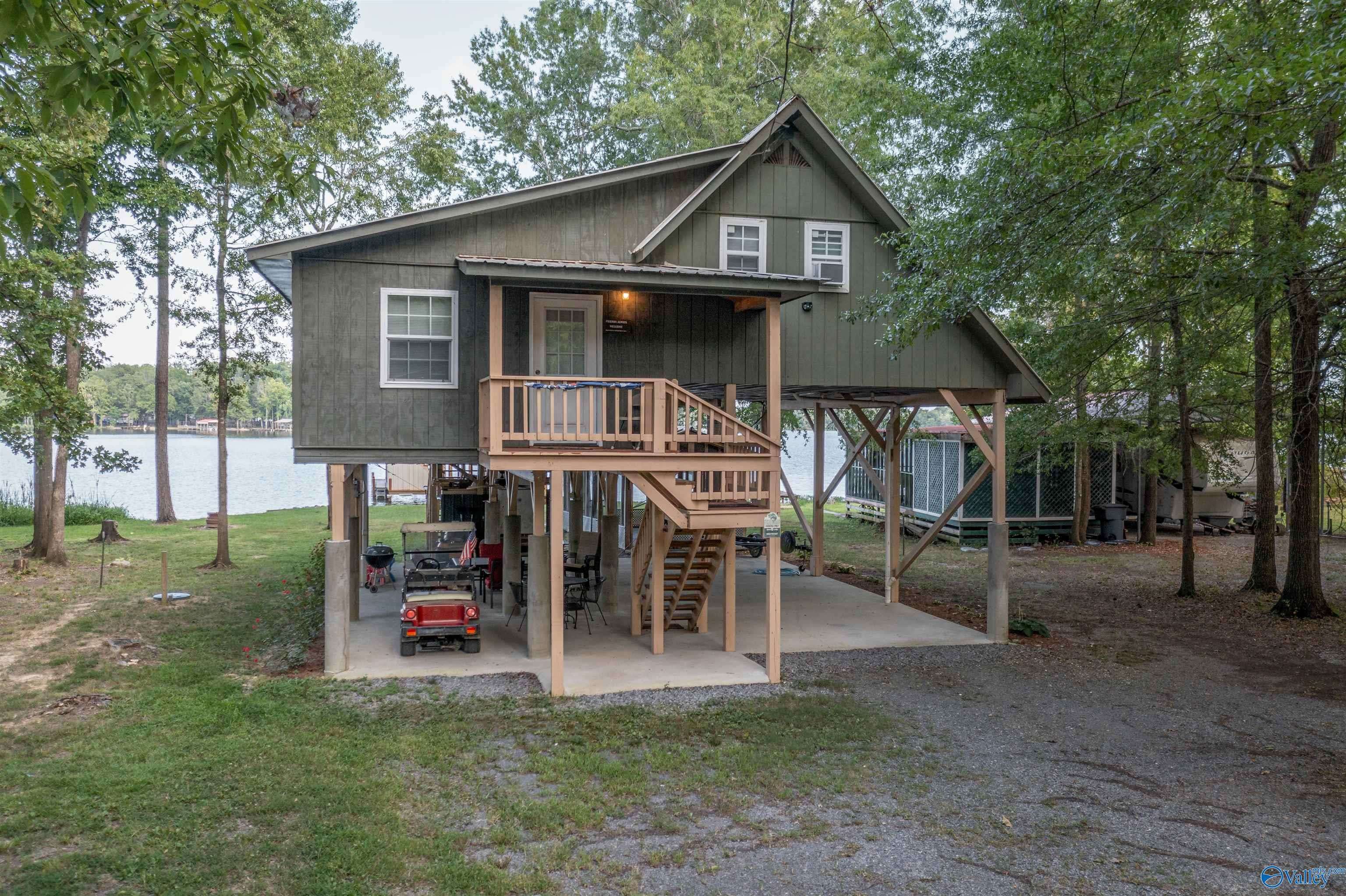 Cedar Bluff, AL 35959,5329 Hidden Cove Drive