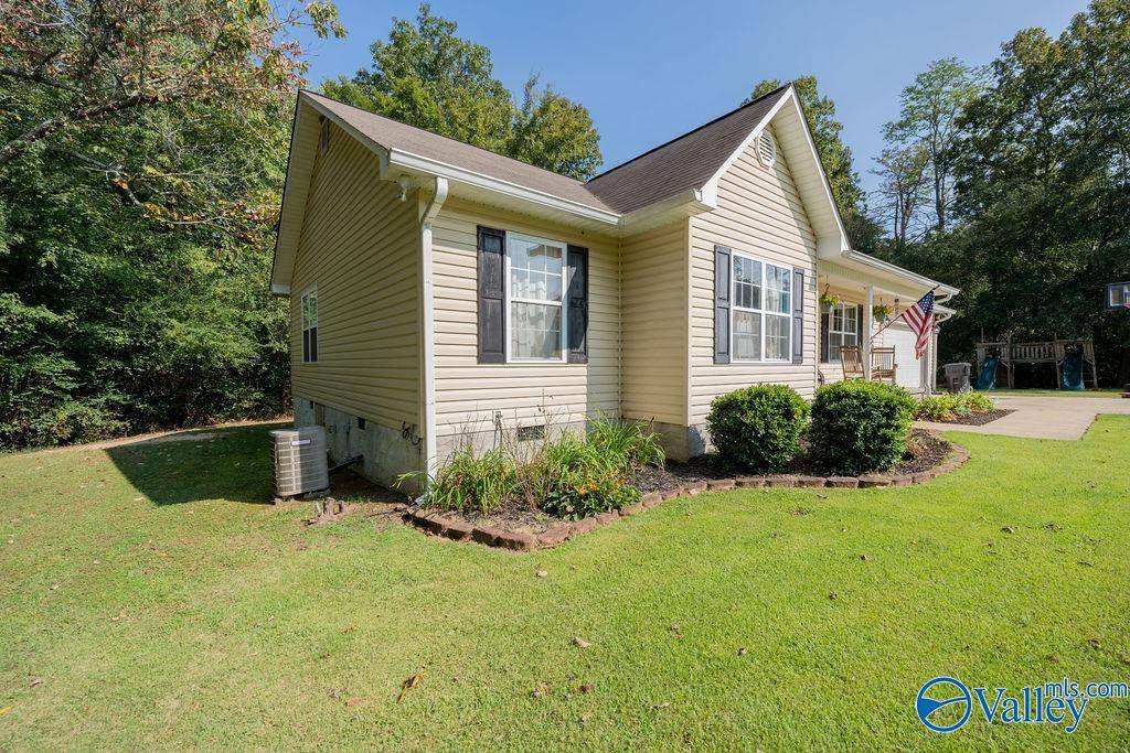 Fort Payne, AL 35967,1105 Elaine Drive NE