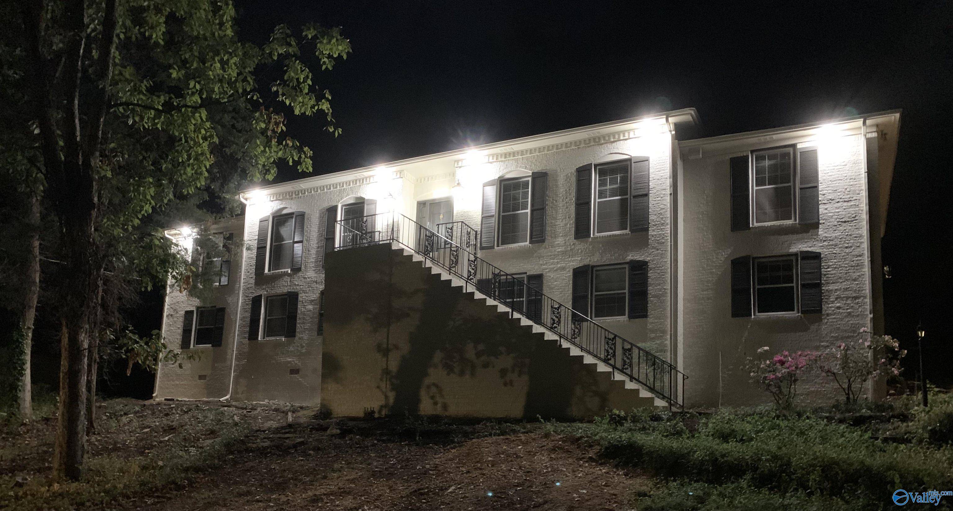 Huntsville, AL 35801,1808 SE Mountainbrook Drive SE