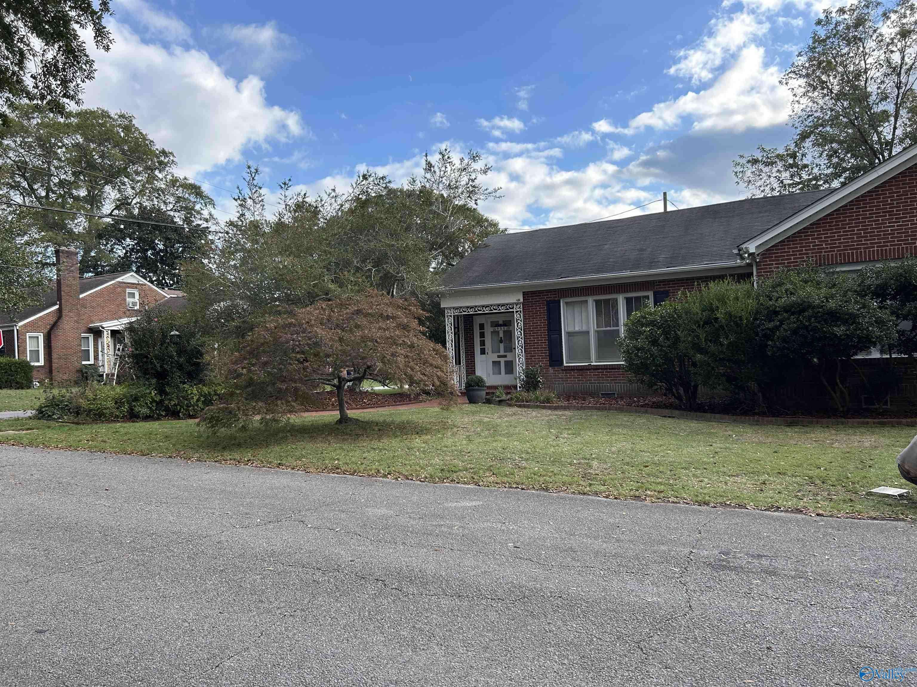Athens, AL 35611,900 Coleman Avenue