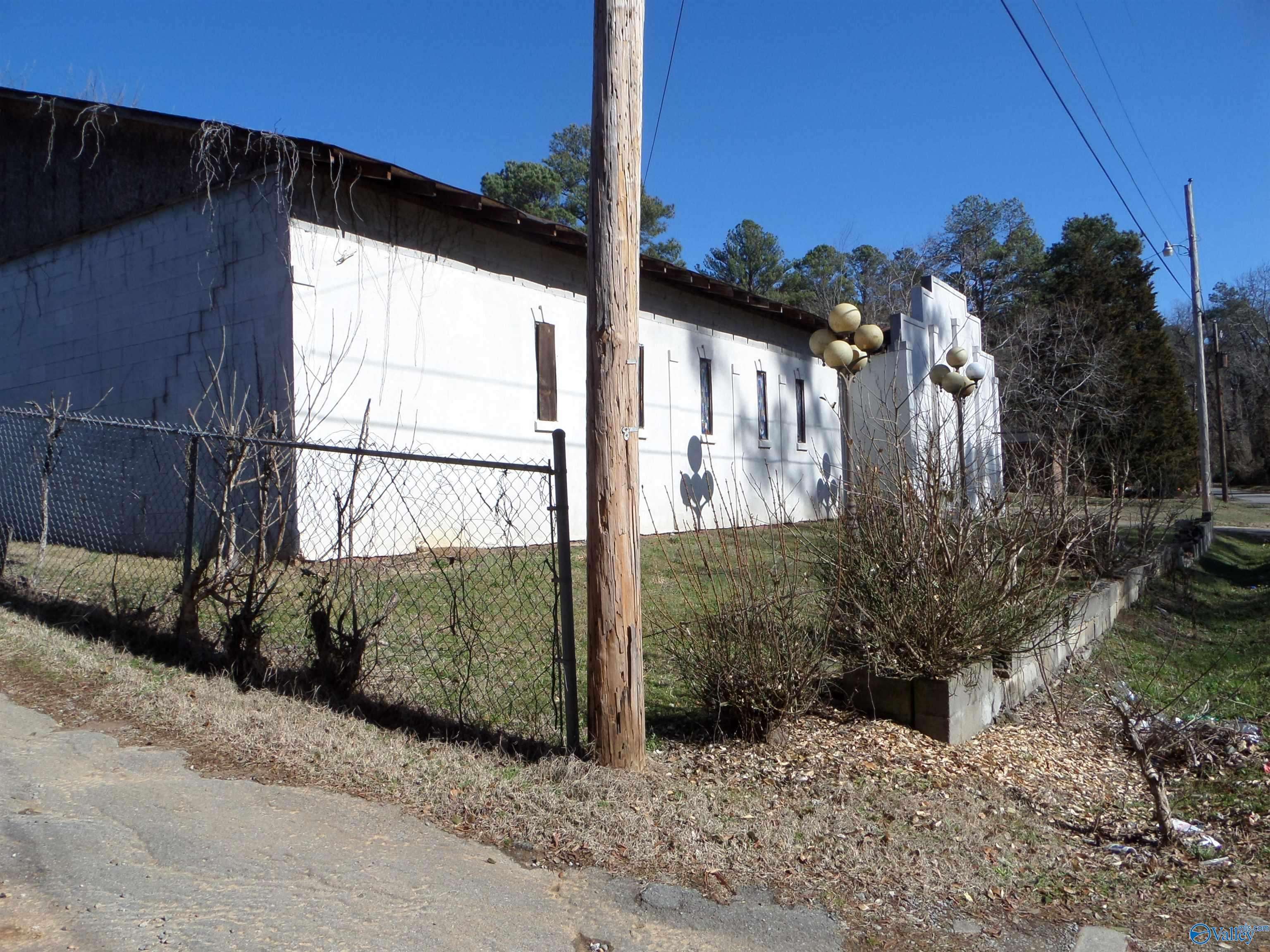 Gadsden, AL 35901,1129 Bretwood Drive