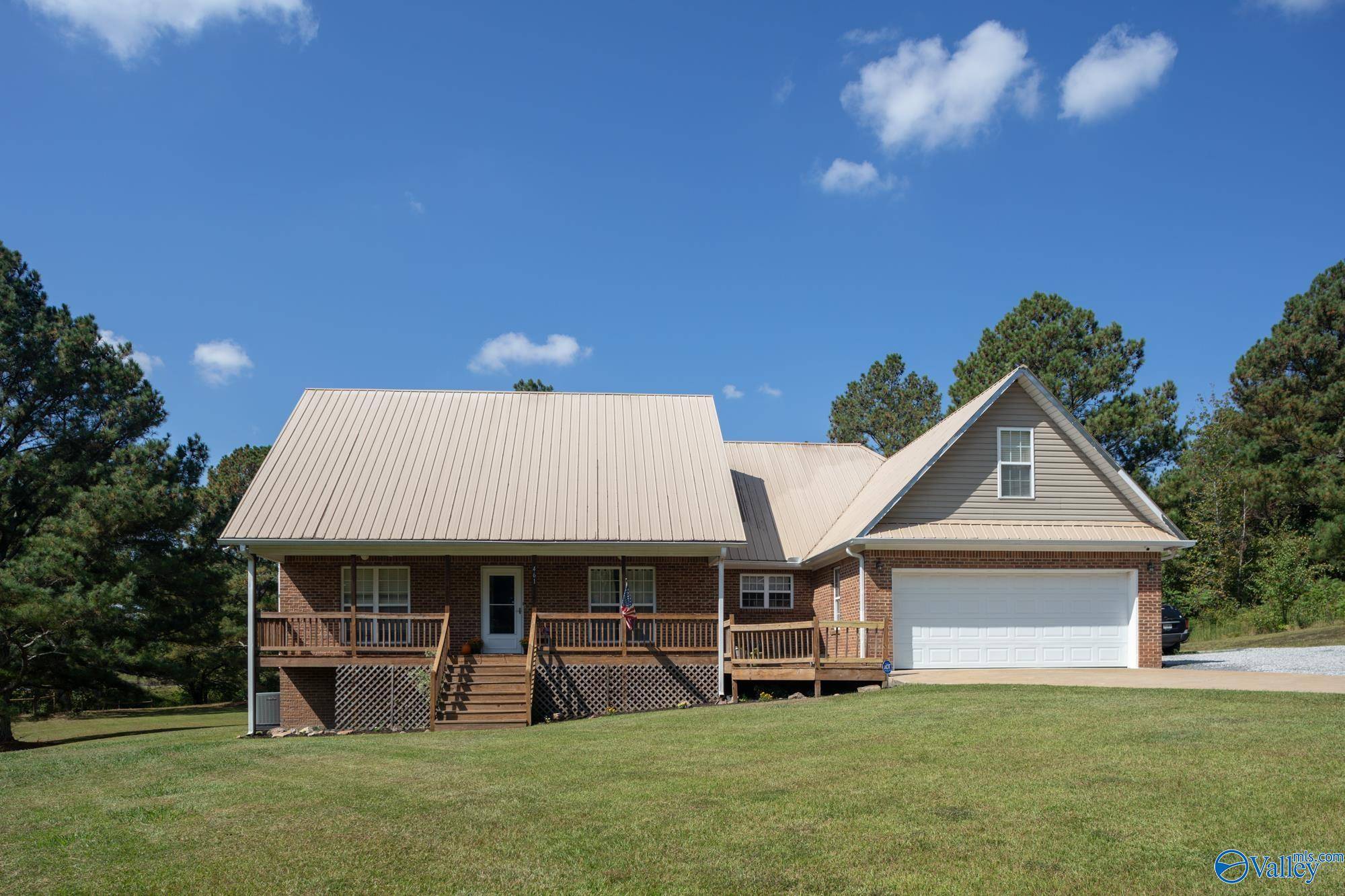 Fort Payne, AL 35968,461 County Road 616