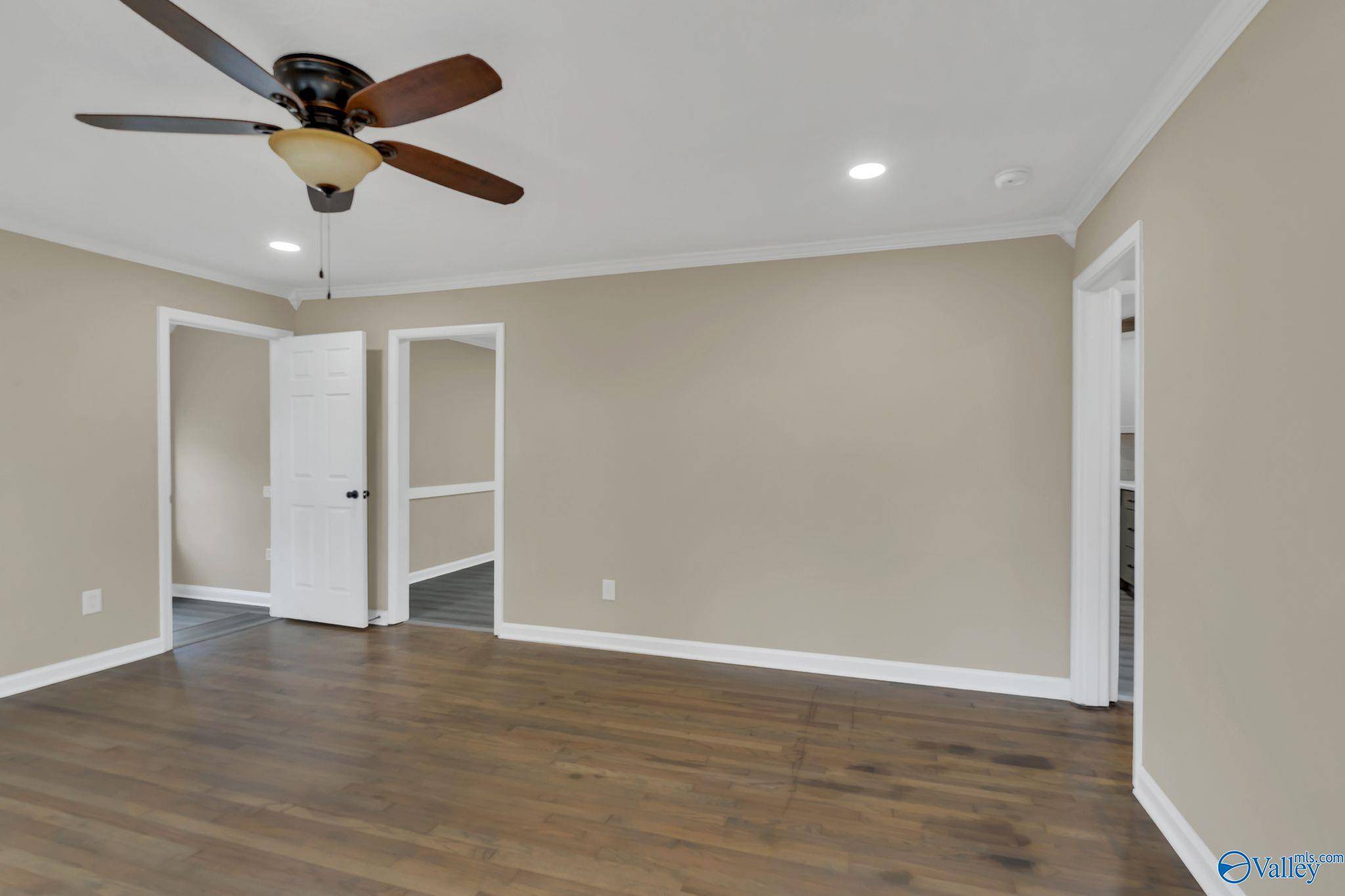 Decatur, AL 35601,1006 Royal Drive