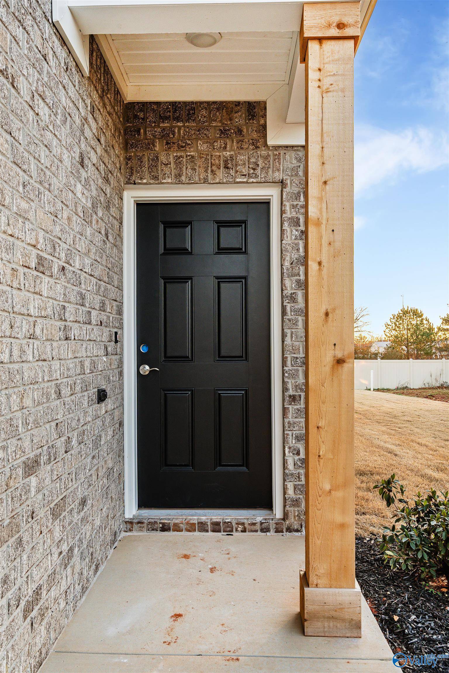 Athens, AL 35613,372 Summit Lakes Drive