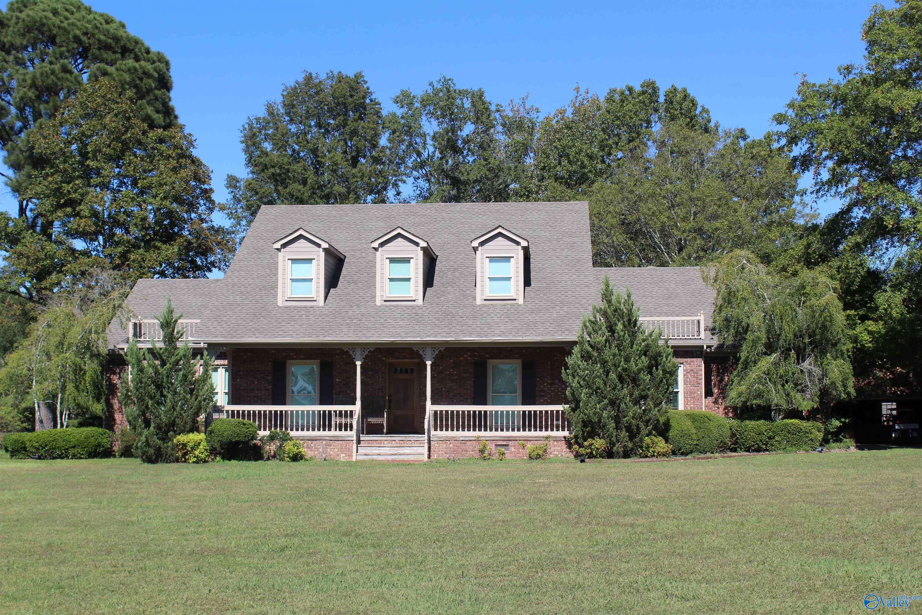 Moulton, AL 35650,399 County Road 321