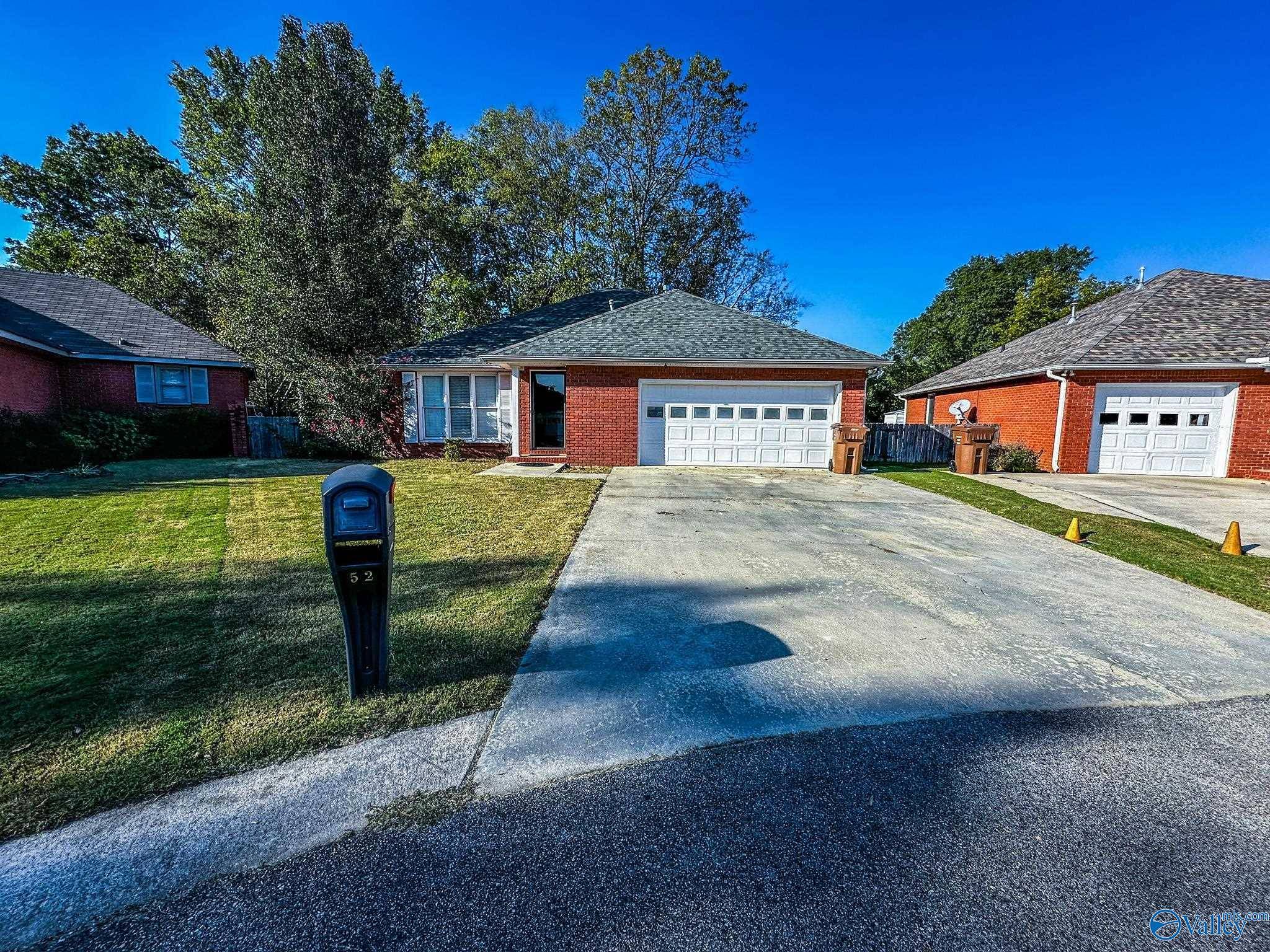 Moulton, AL 35650,52 Cedar Brook Street