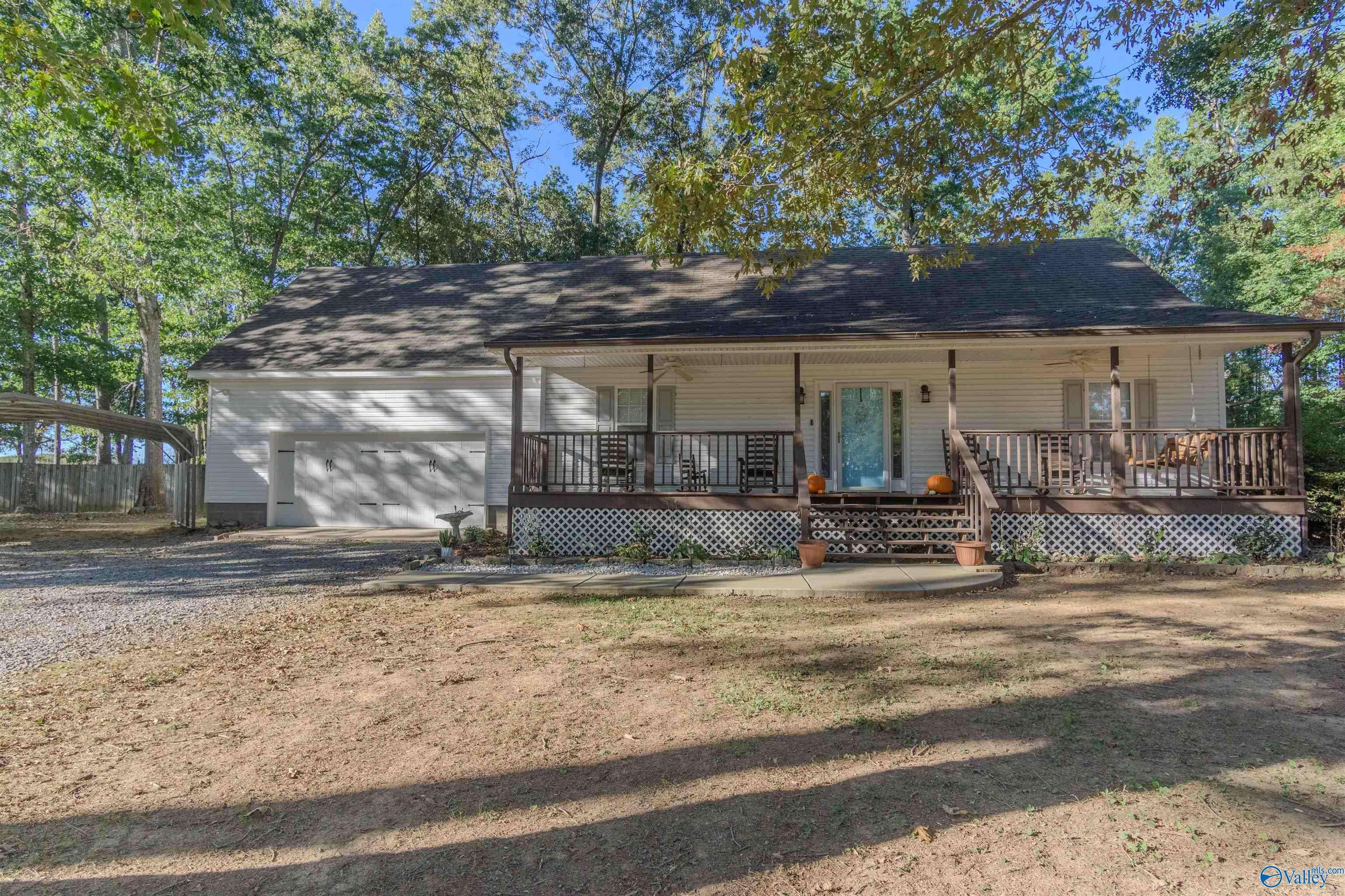 Toney, AL 35773,223 Williams Road