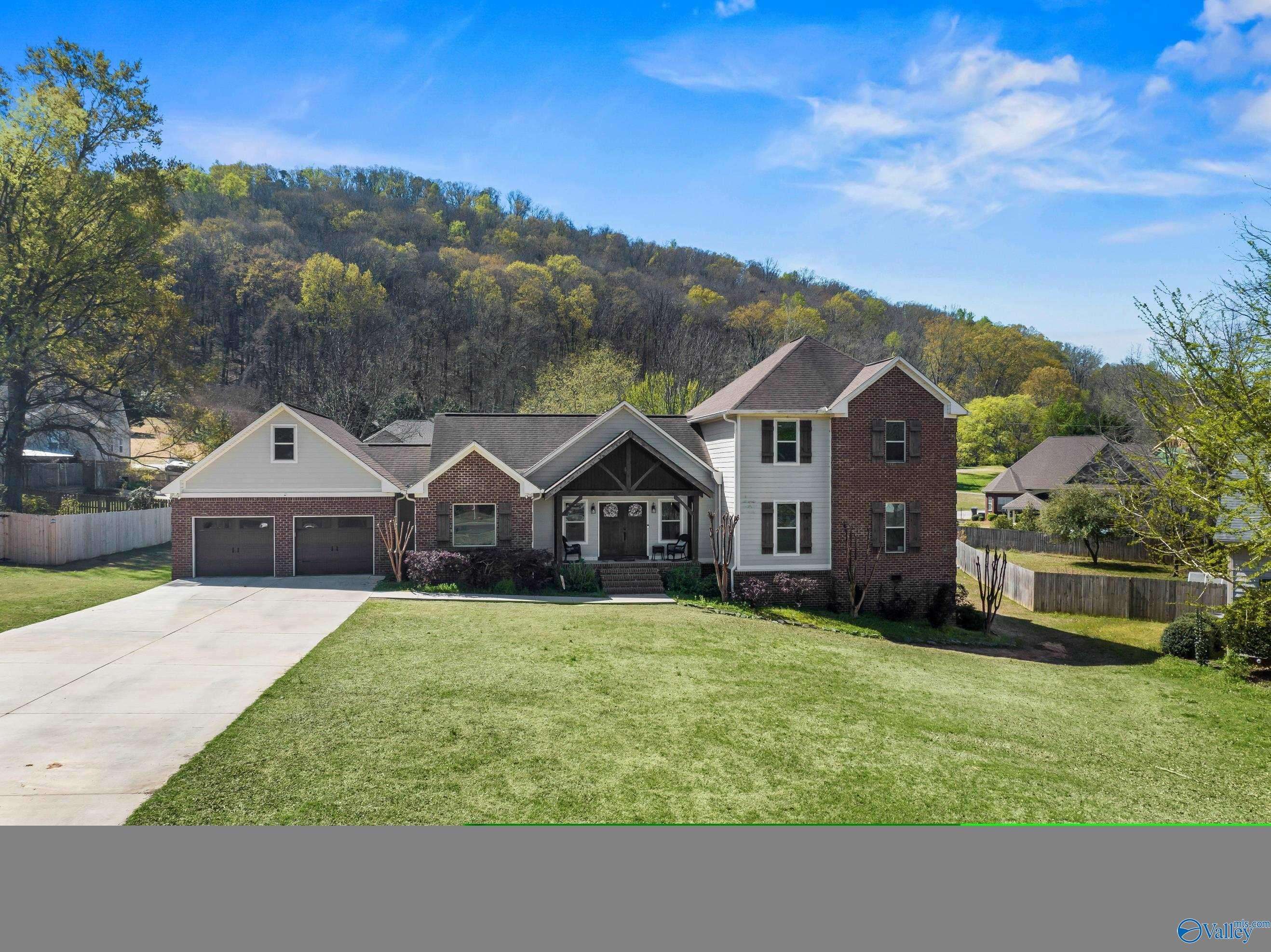 Guntersville, AL 35976,86 Azalea Circle