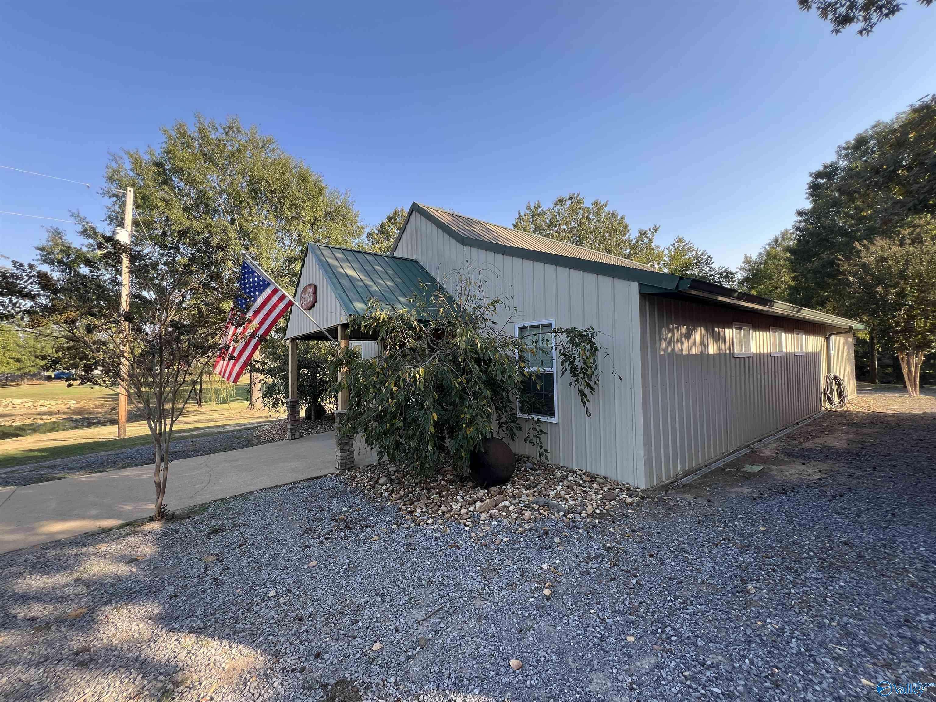 Cedar Bluff, AL 35959,1020 County Road 92