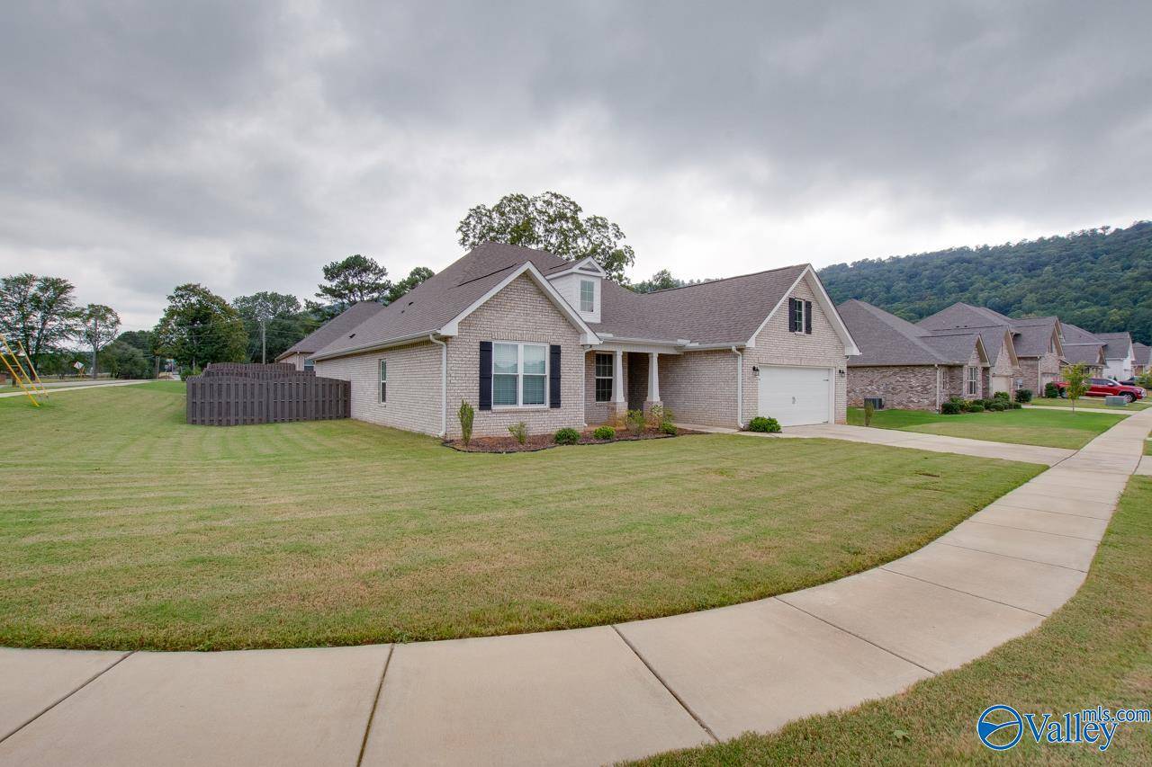 Brownsboro, AL 35741,3001 Crystal Creek Drive