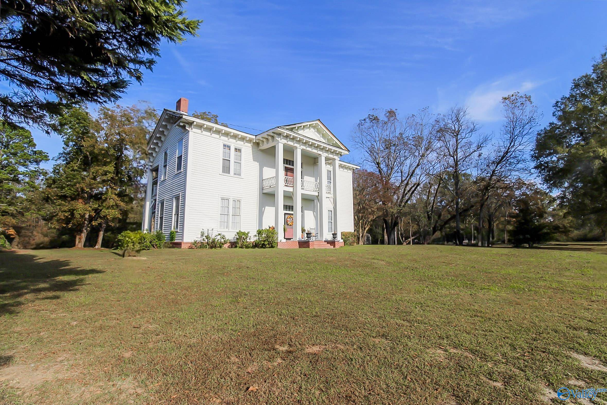 Gadsden, AL 35901,1591 Coates Bend Circle