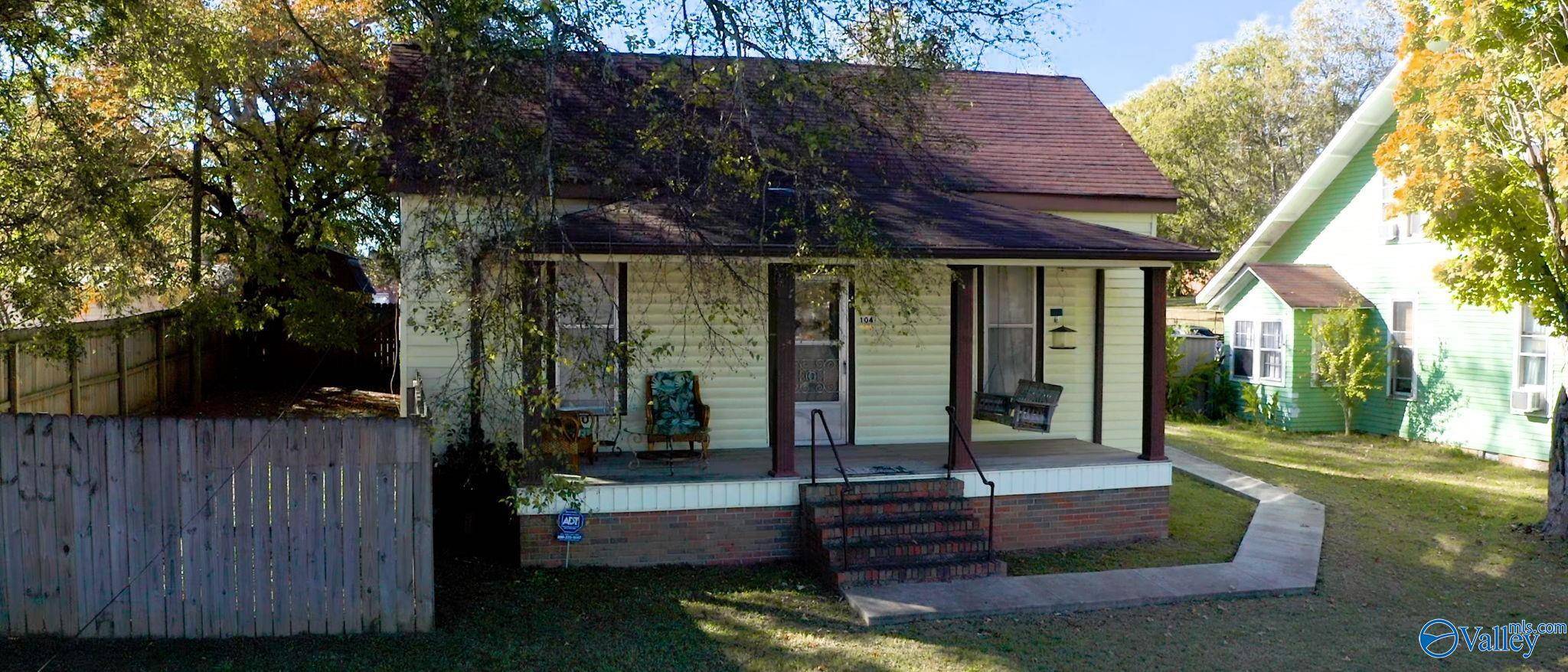 Fayetteville, TN 37334,104 Morgan Avenue N