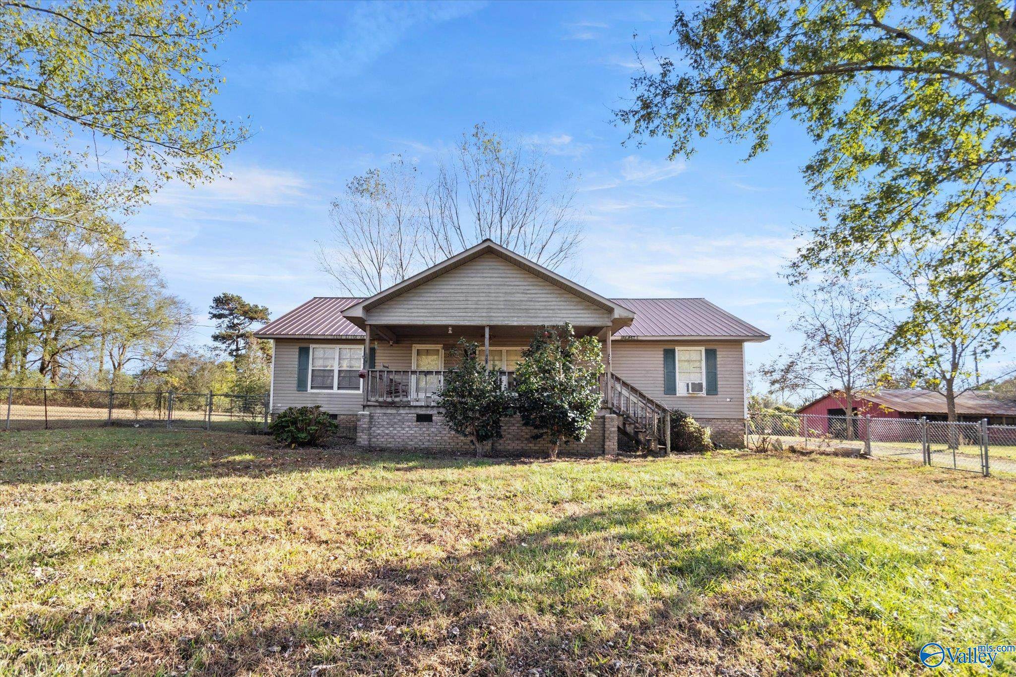 Boaz, AL 35957,3917 County Road 26